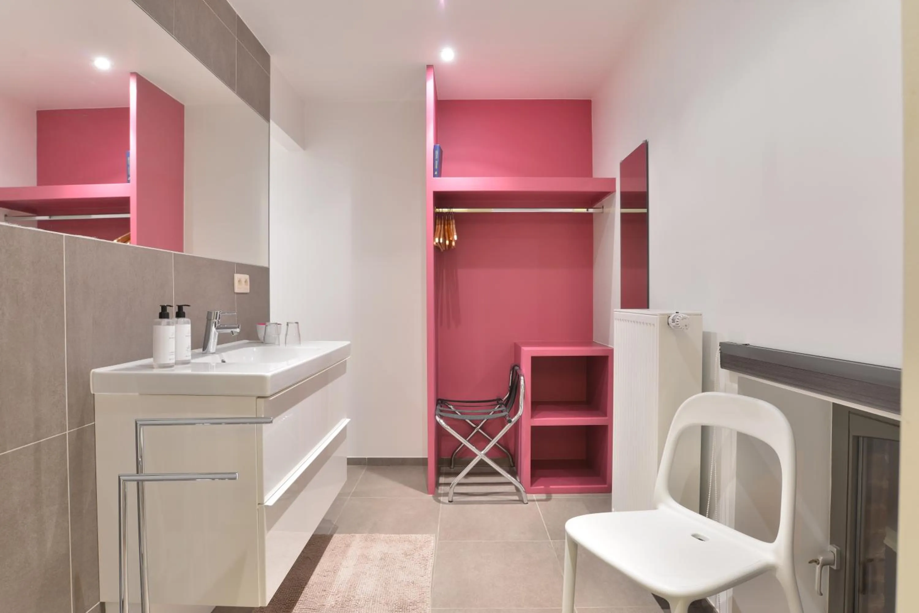 Bathroom in Durbuy Ô Restaurant Hotel Recharge Electric Car