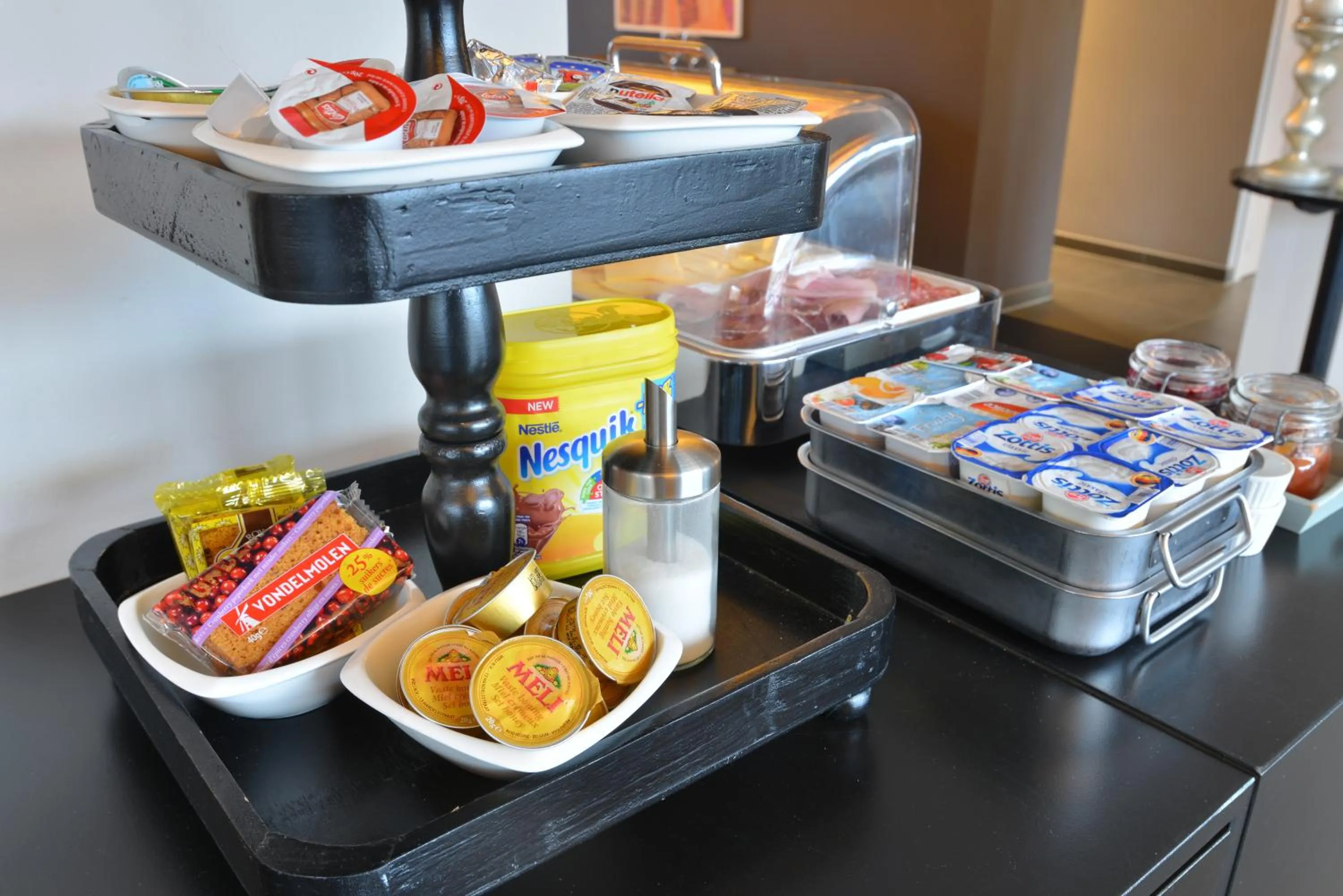 Breakfast in Durbuy Ô Restaurant Hotel Recharge Electric Car