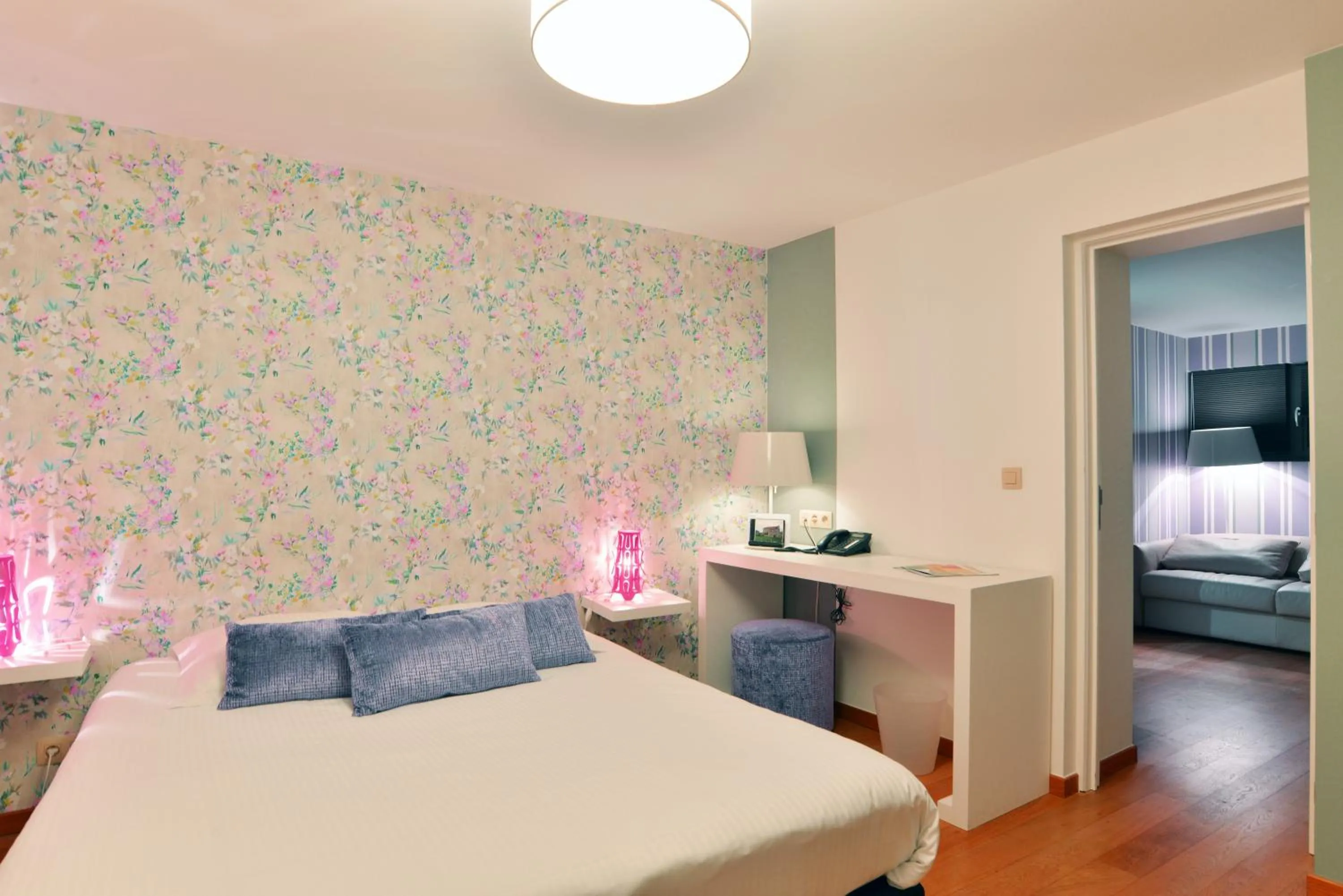 Bed in Durbuy Ô Restaurant Hotel Recharge Electric Car