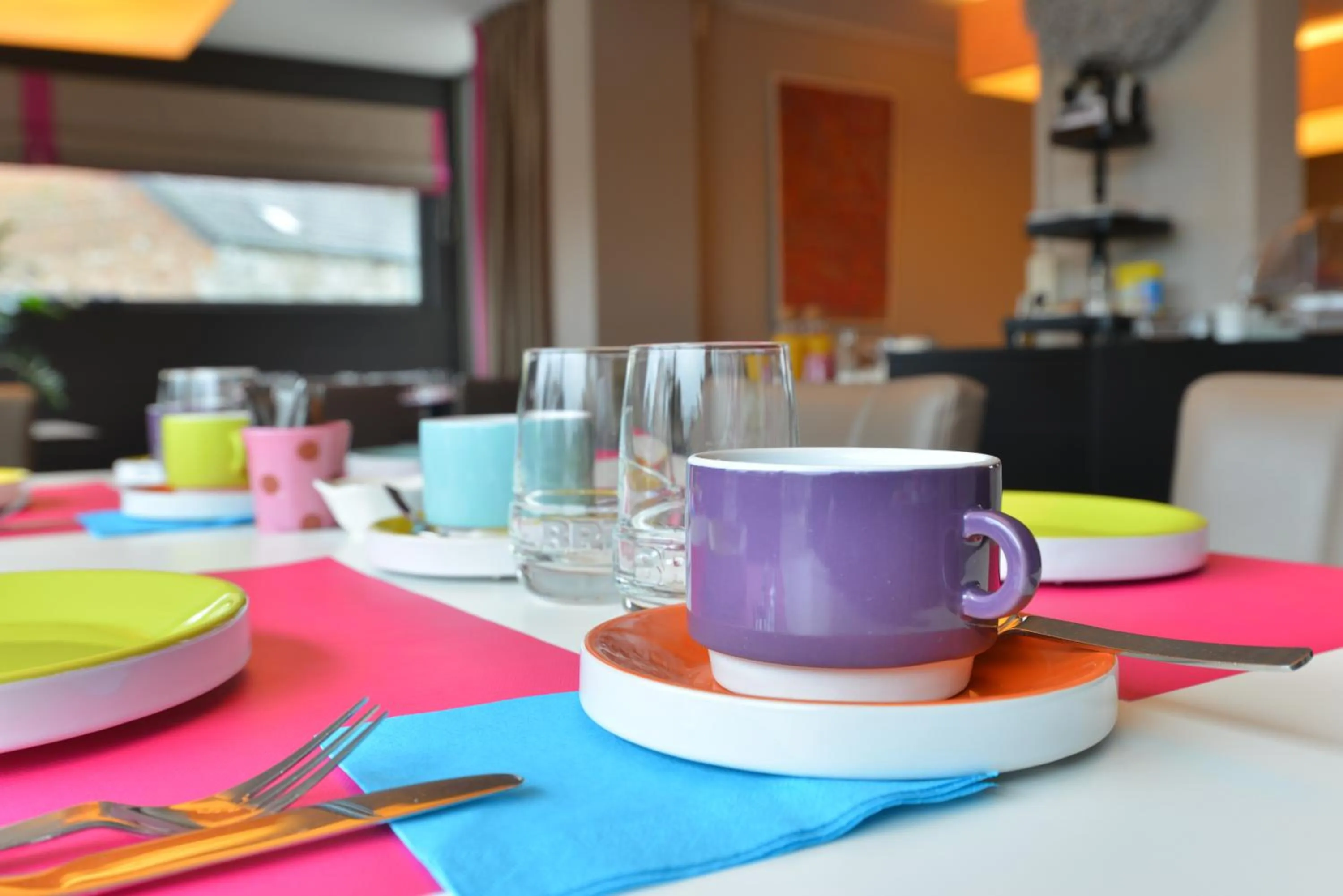 Breakfast in Durbuy Ô Restaurant Hotel Recharge Electric Car