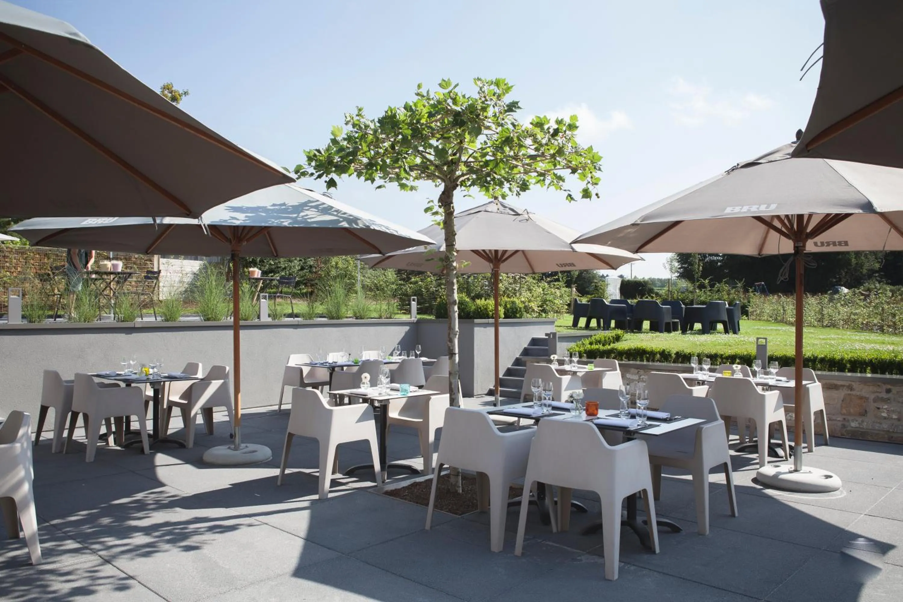 Patio in Durbuy Ô Restaurant Hotel Recharge Electric Car