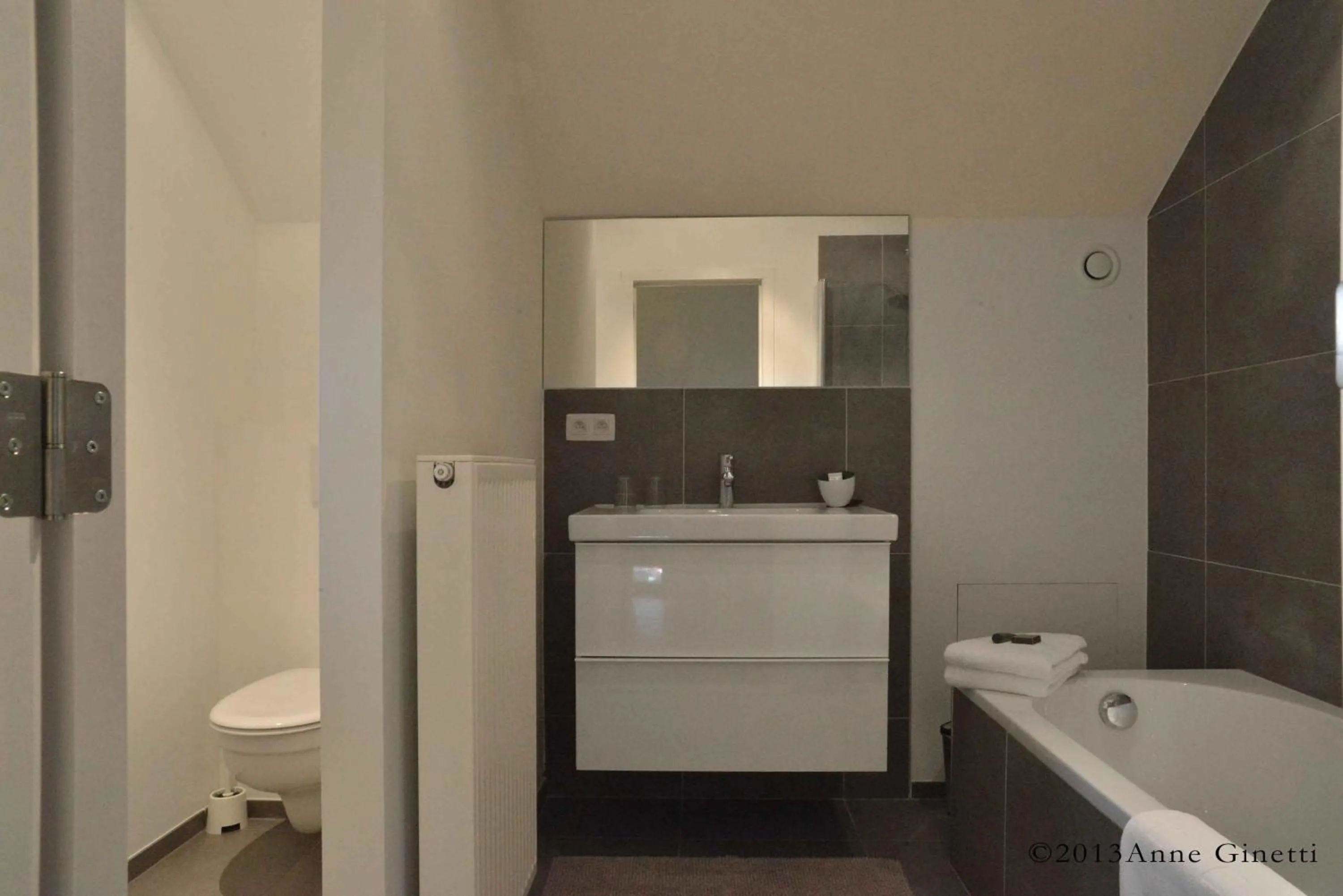 Bathroom in Durbuy Ô Restaurant Hotel Recharge Electric Car