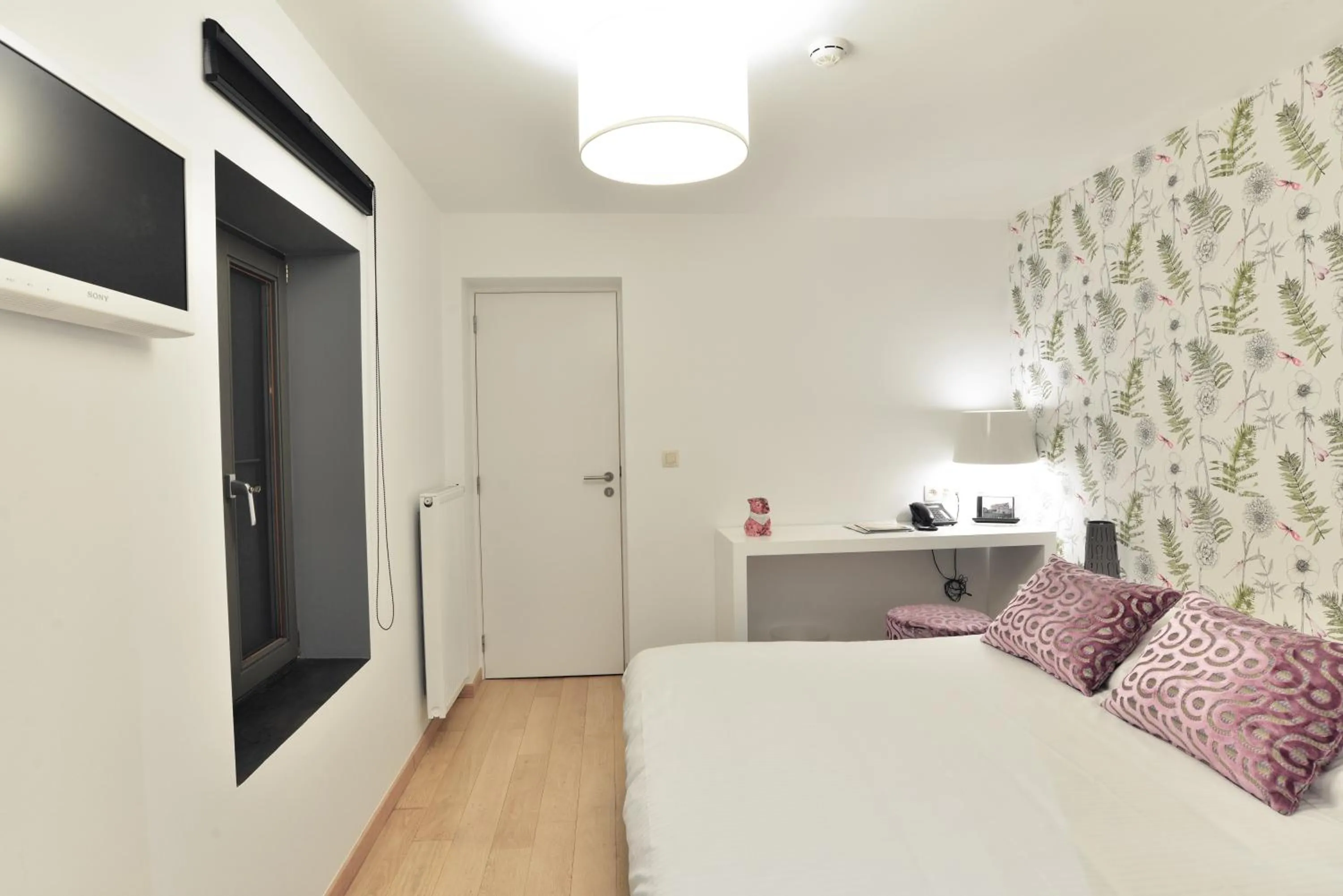 Bed in Durbuy Ô Restaurant Hotel Recharge Electric Car