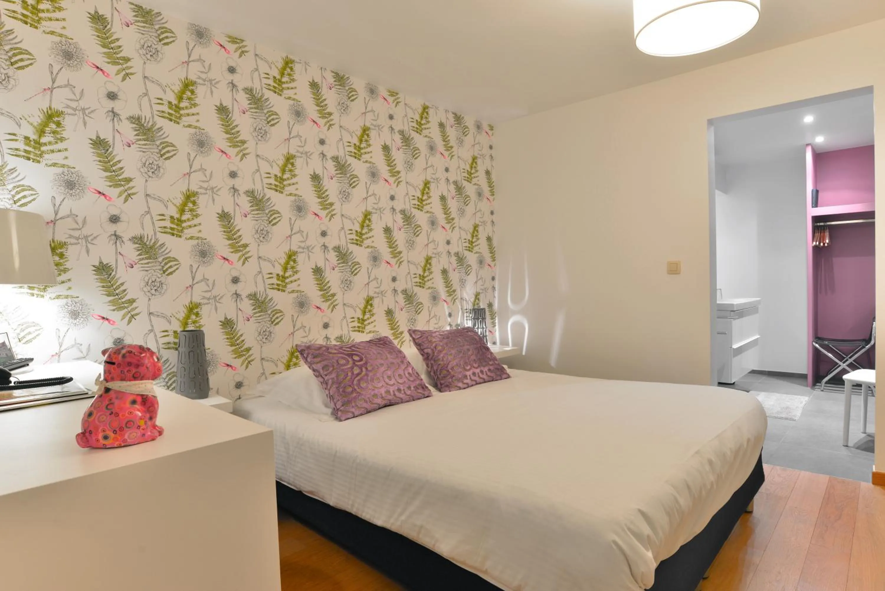 Bed in Durbuy Ô Restaurant Hotel Recharge Electric Car