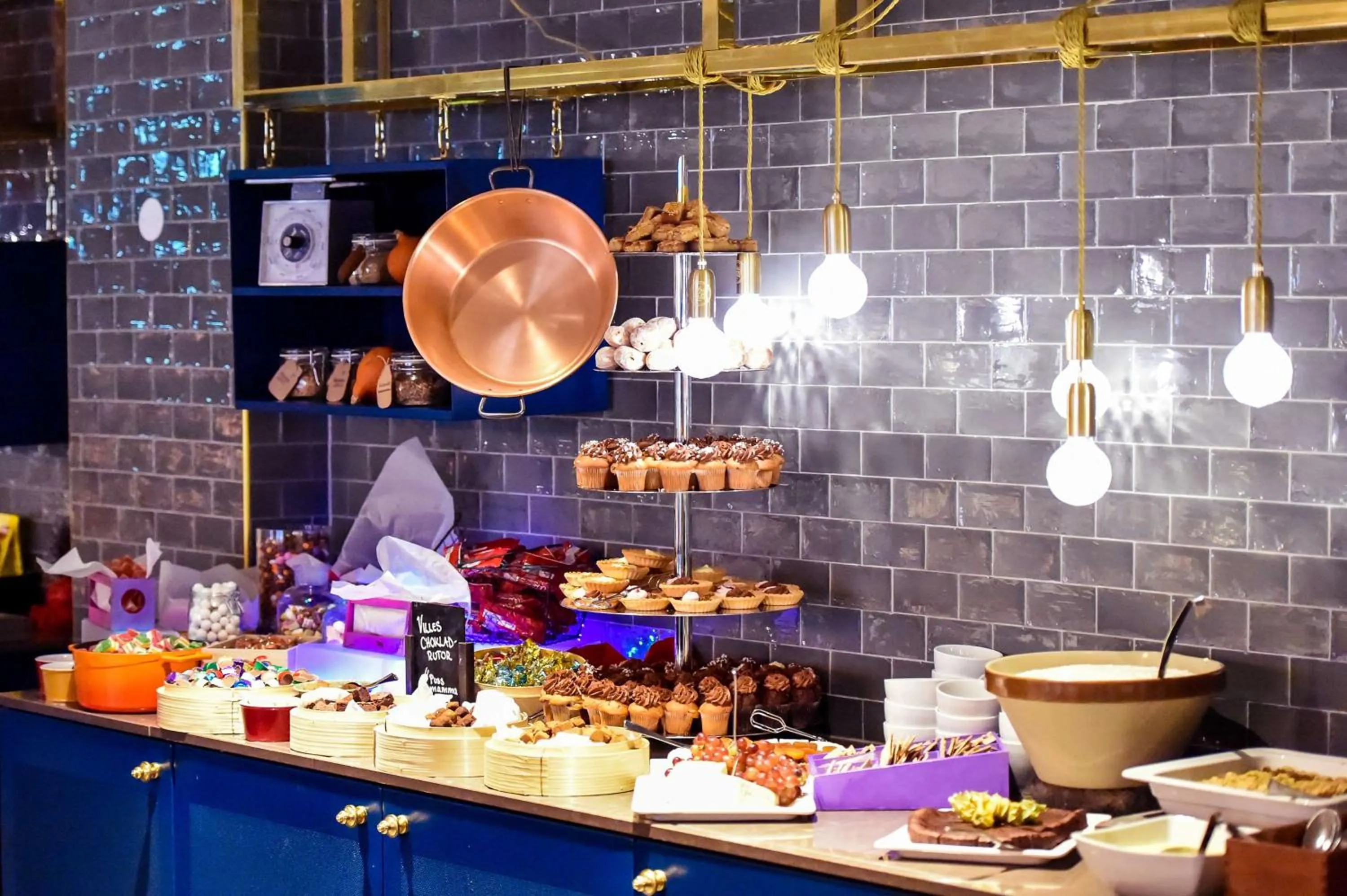 Restaurant/places to eat in Scandic Triangeln