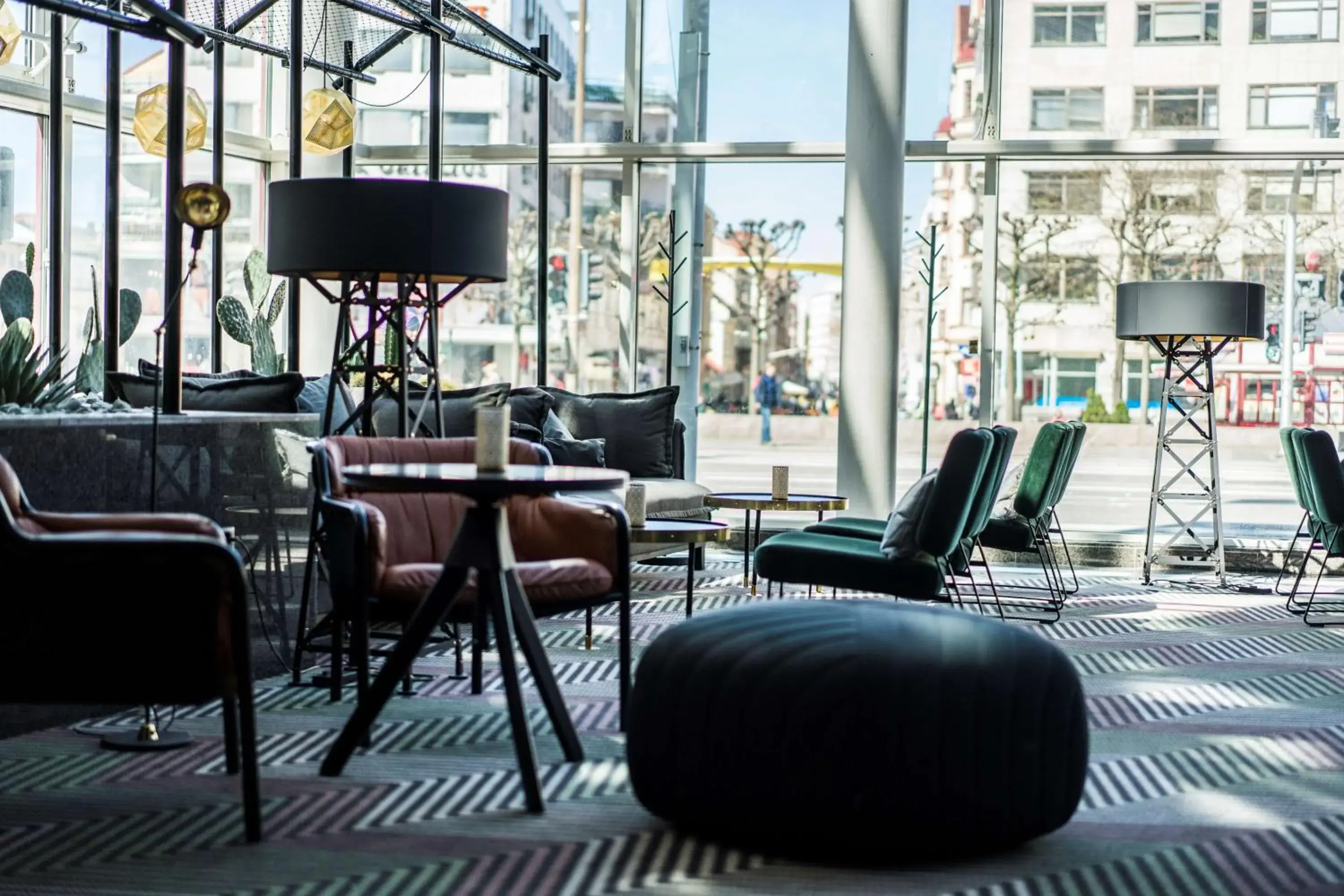 Lobby or reception in Scandic Triangeln Lobby or reception in Scandic Triangeln