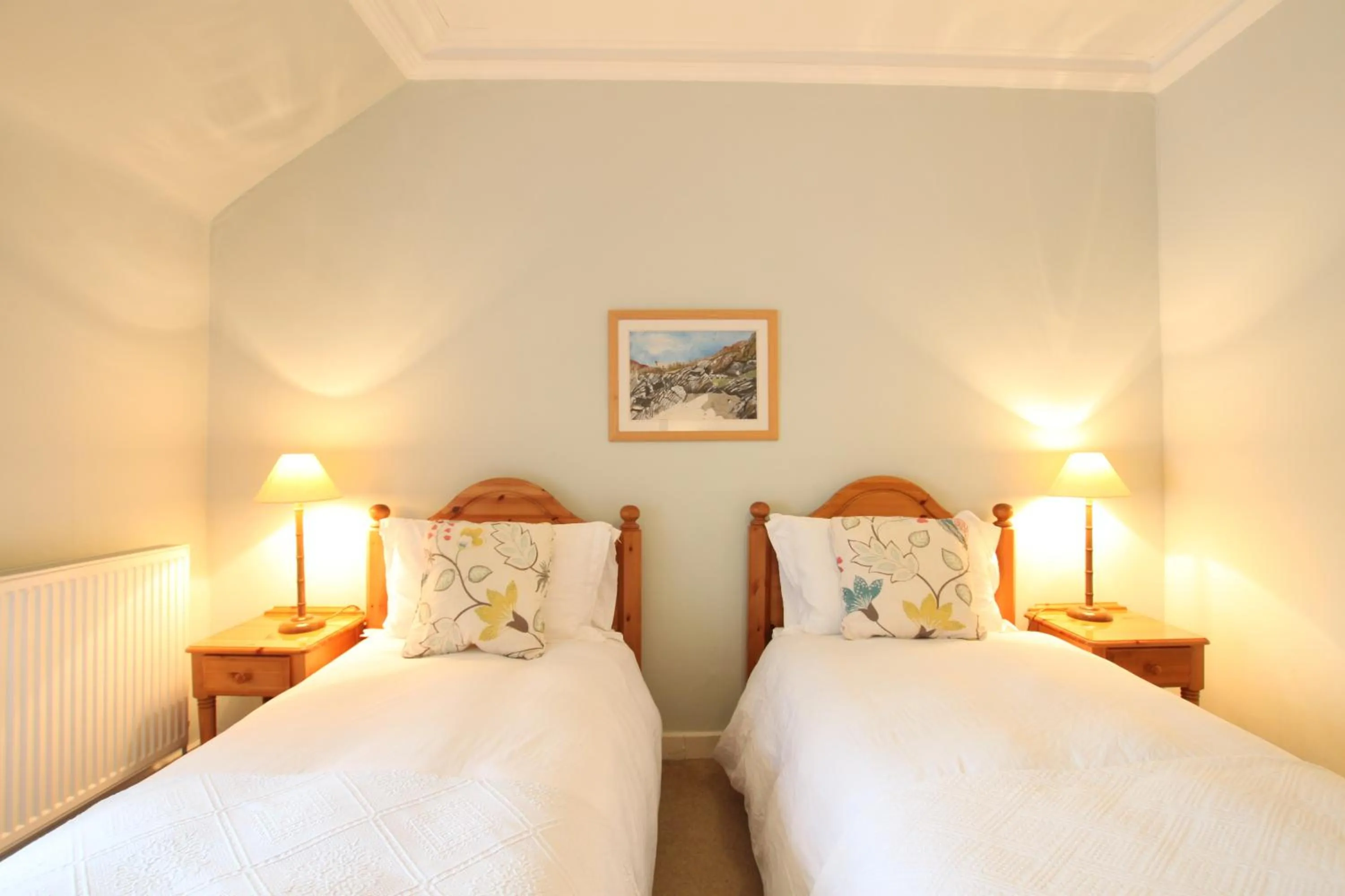 Standard Double or Twin Room with Garden View in The Colonsay Hotel