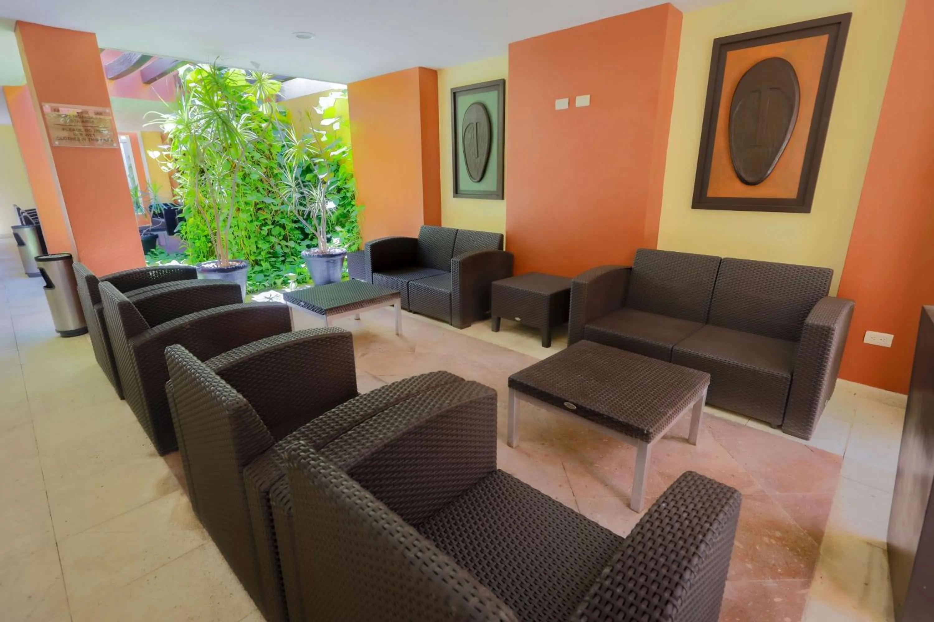 Lobby or reception in Best Western Hotel Posada Freeman Zona Dorada