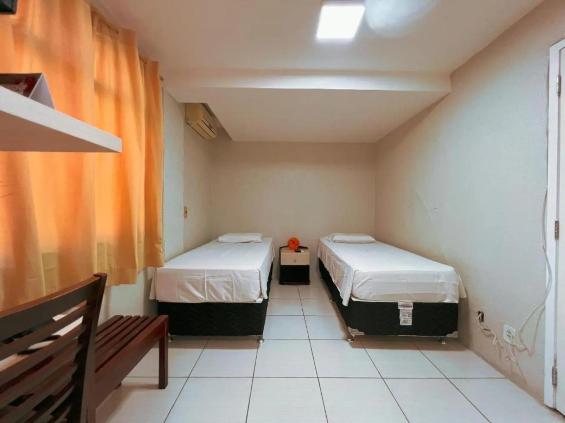 Bedroom, Bed in Hotel Visconde