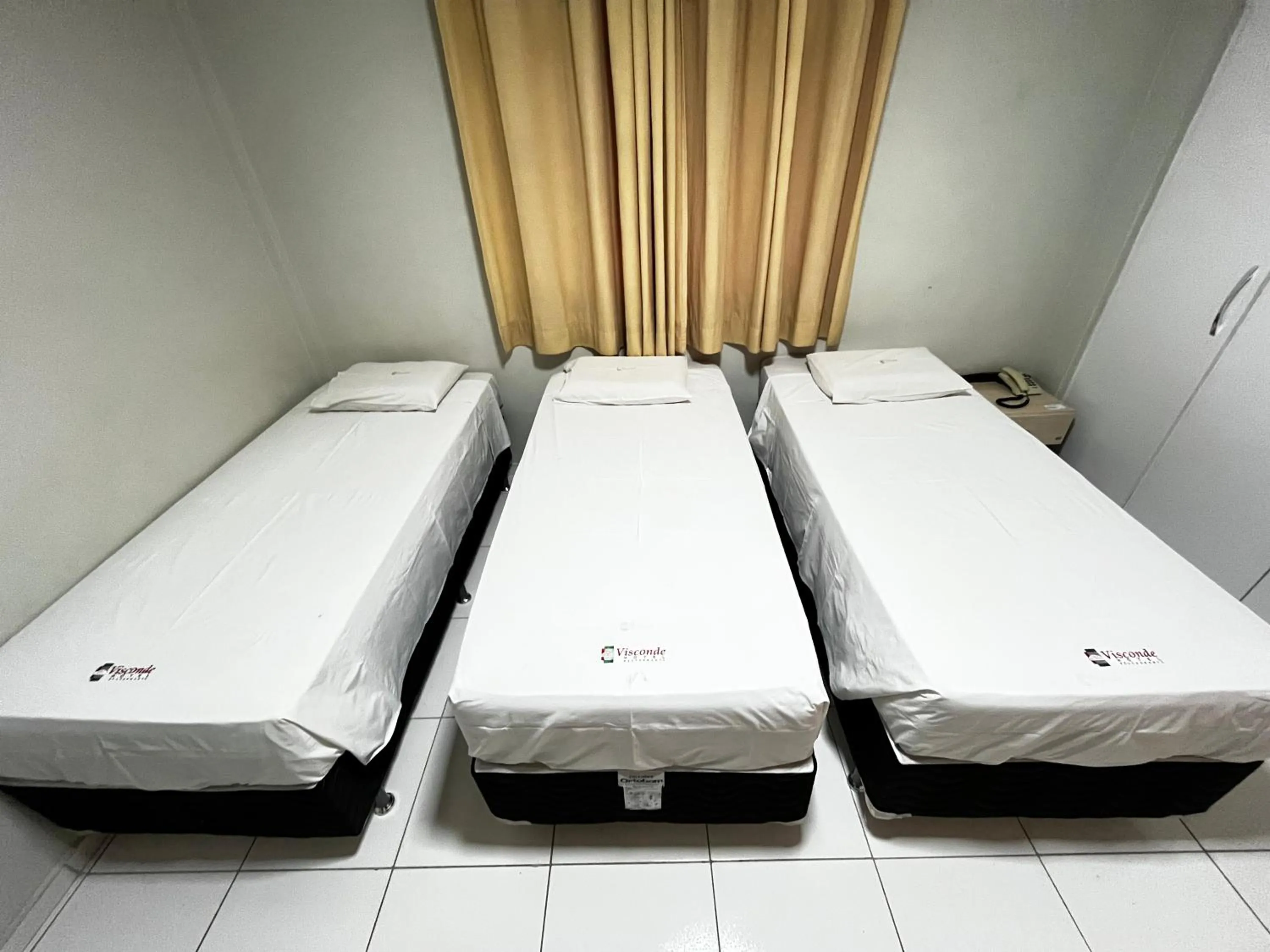 Bed in Hotel Visconde