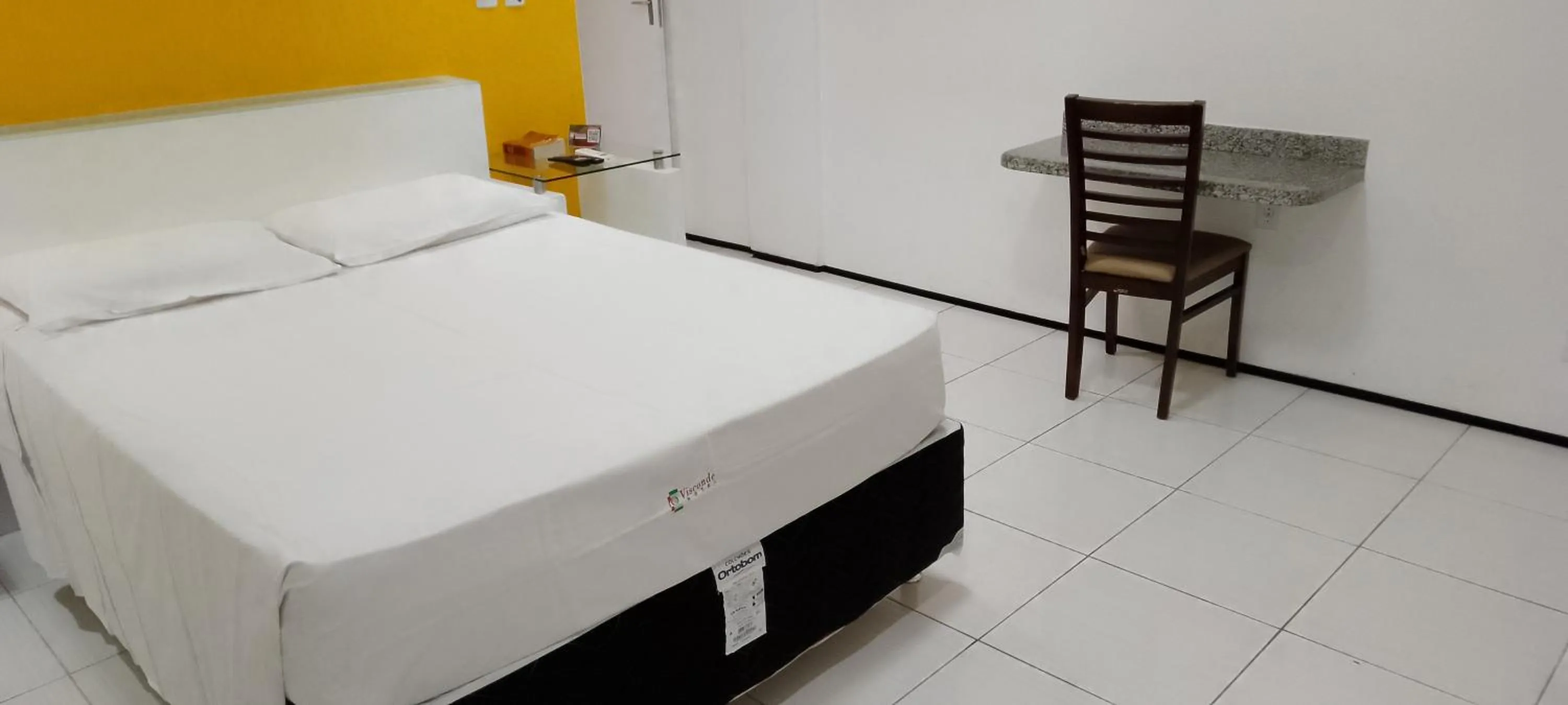 Bed in Hotel Visconde