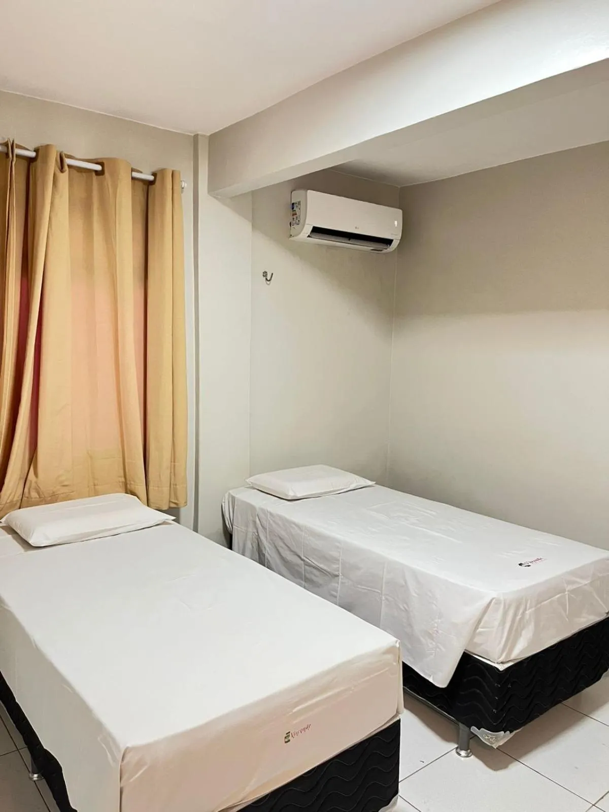 Bed in Hotel Visconde