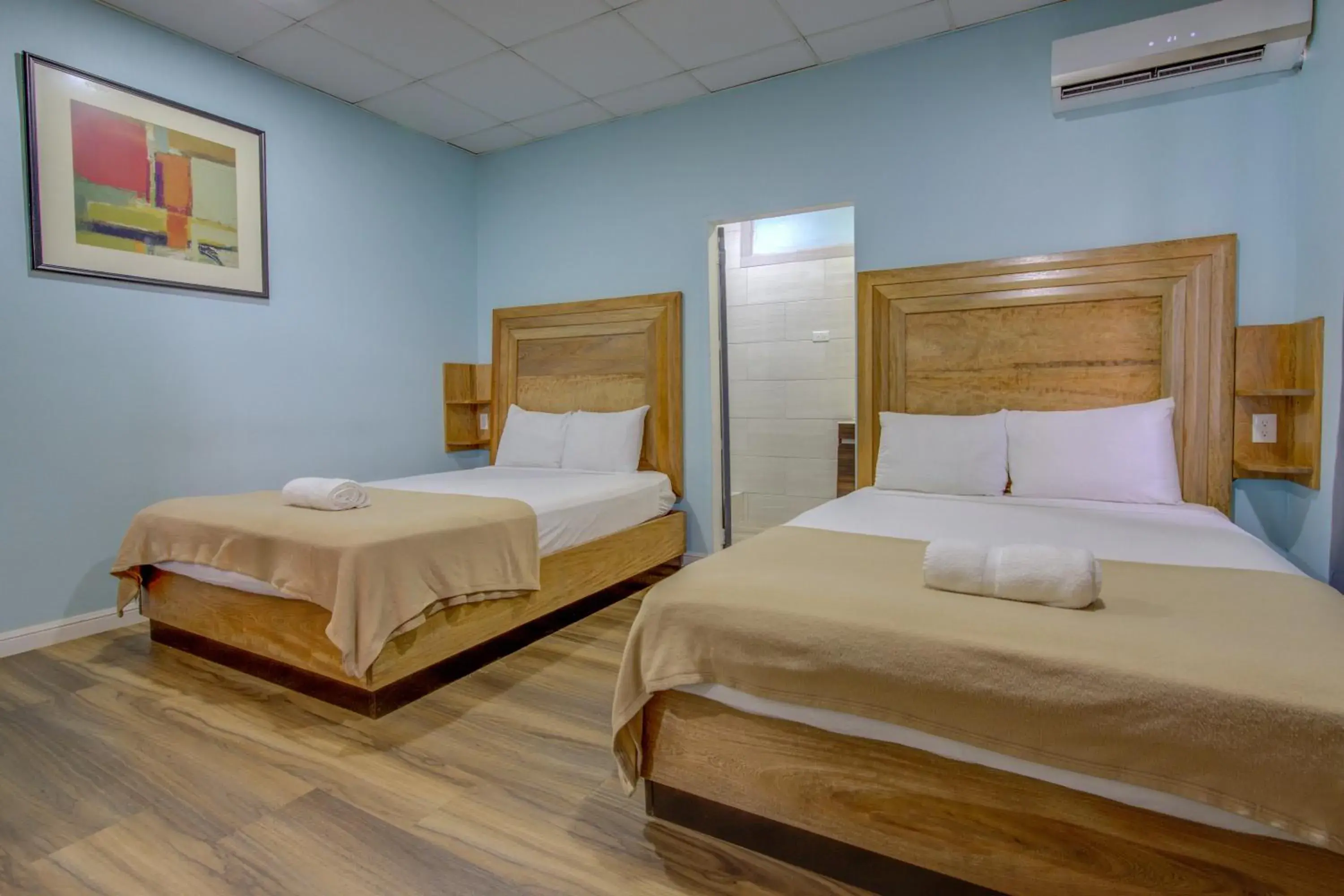 Bed in Airport Suites Hotel Bed in Airport Suites Hotel