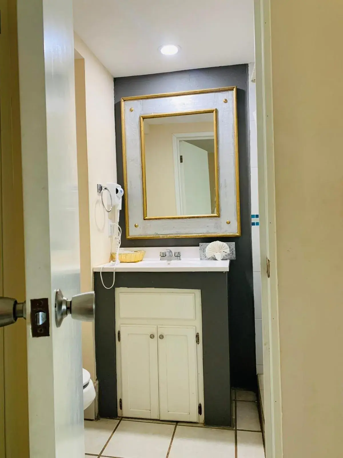 Bathroom in La Concha Beach Hotel & Club Bathroom in La Concha Beach Hotel & Club