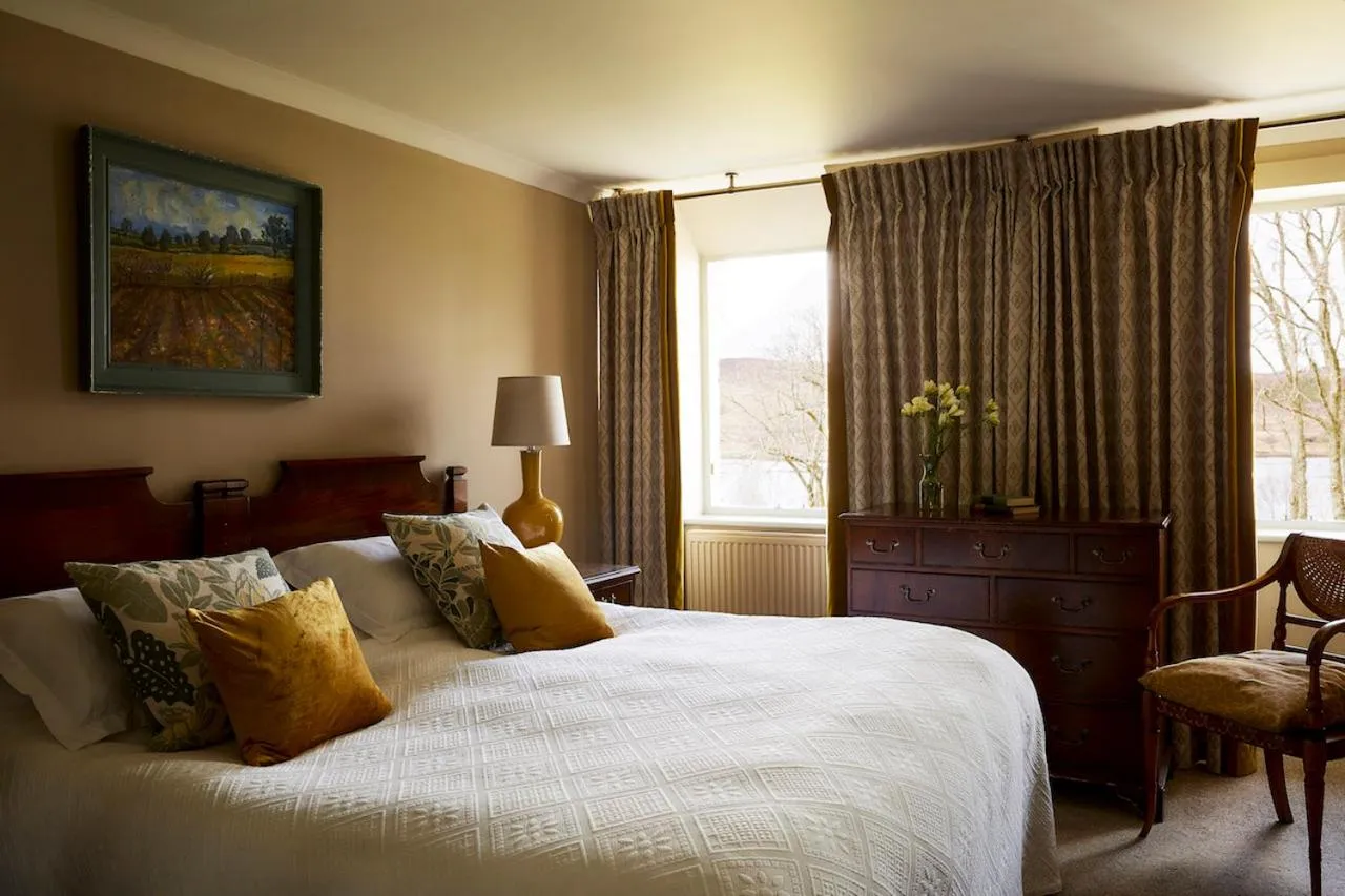 Bed in Kinloch Lodge Hotel and Restaurant