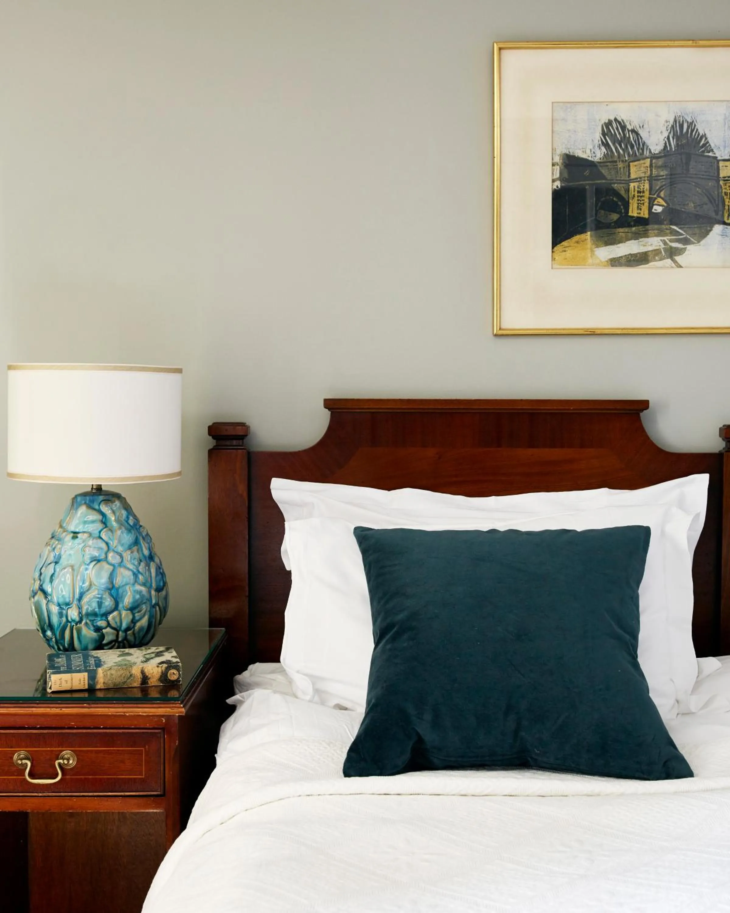 Bed in Kinloch Lodge Hotel and Restaurant