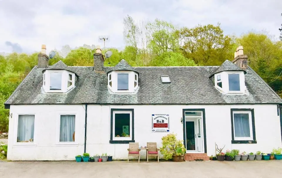 Property building in Rowantreebank Bed and Breakfast