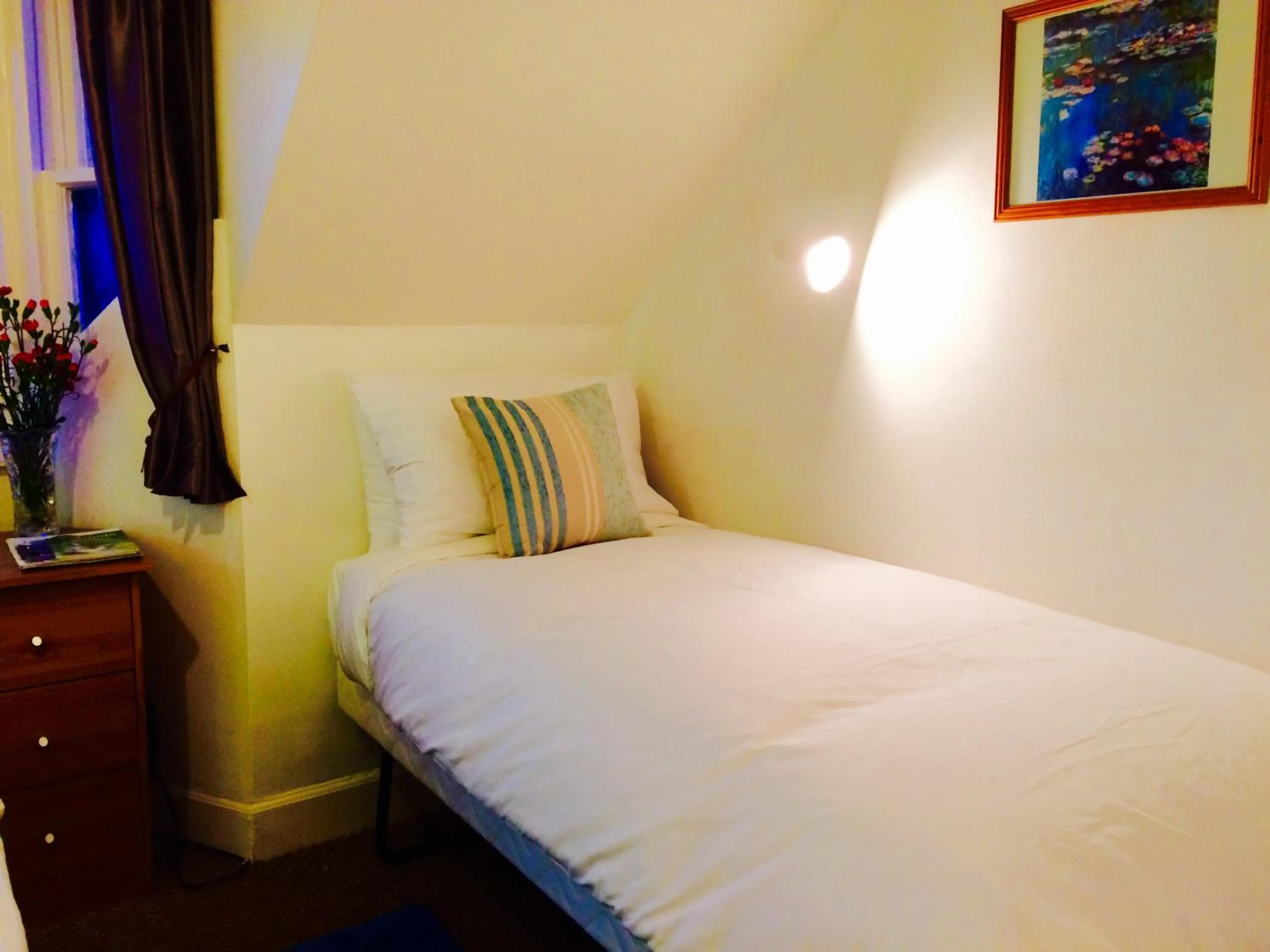 Bed in Rowantreebank Bed and Breakfast