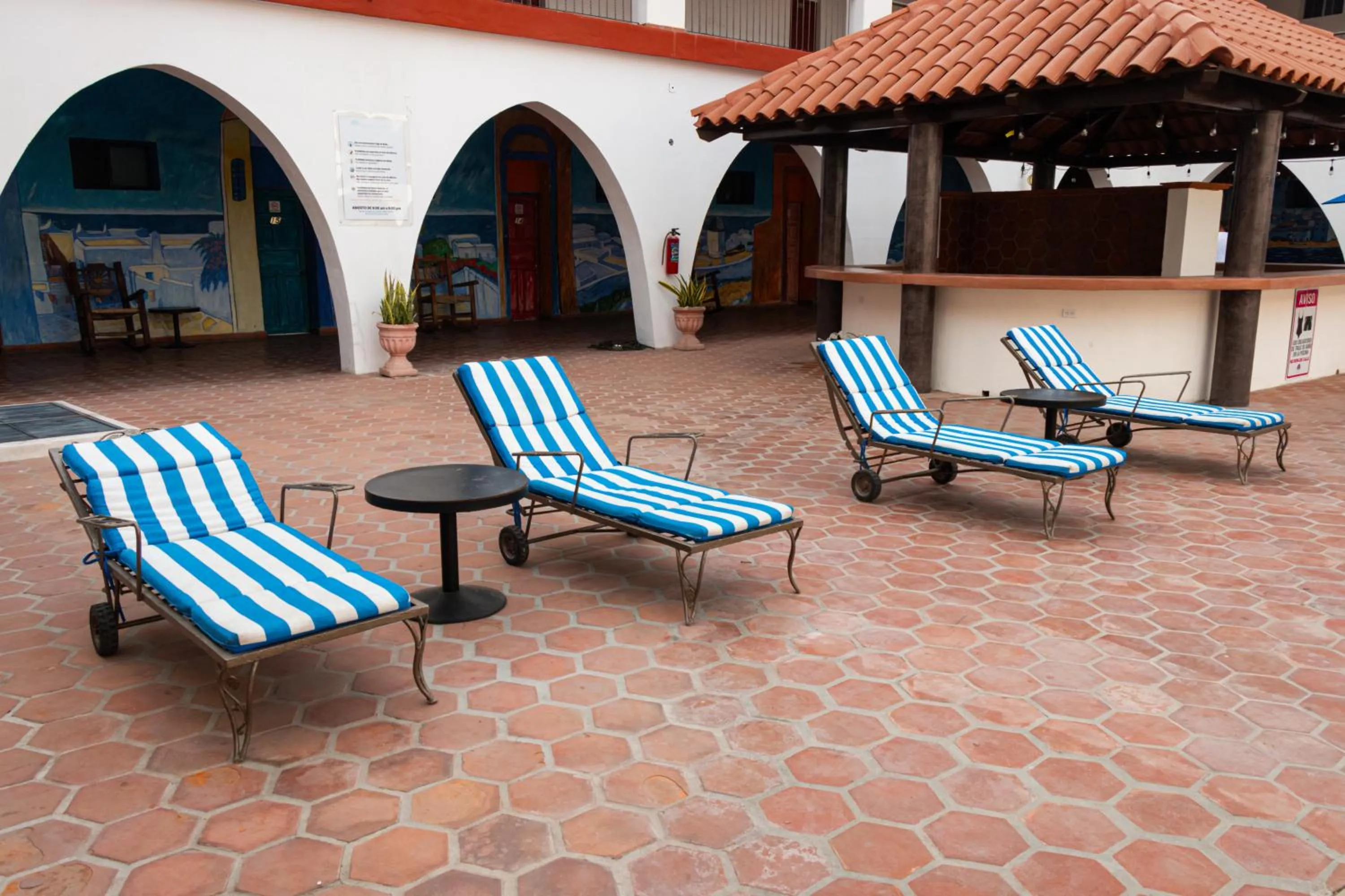 Day in Hotel Hacienda Bugambilias La Paz