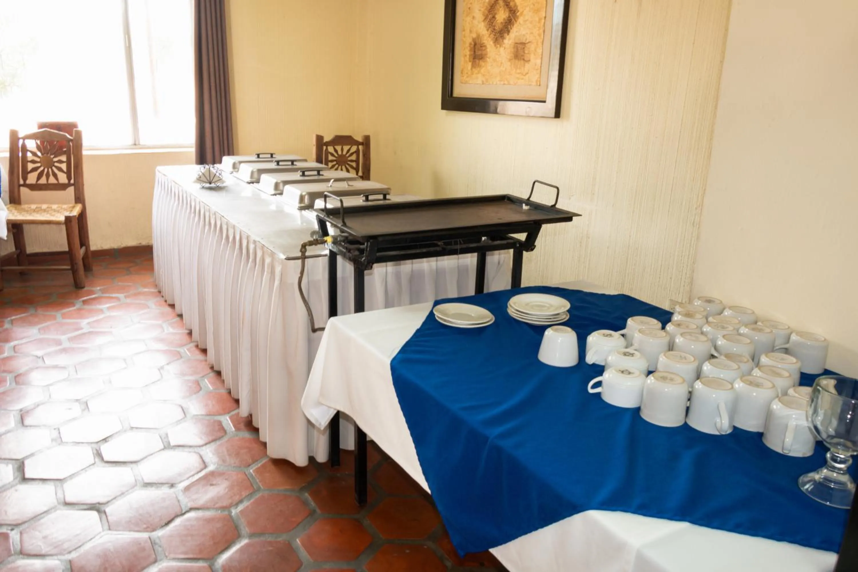 Restaurant/places to eat in Hotel Hacienda Bugambilias La Paz