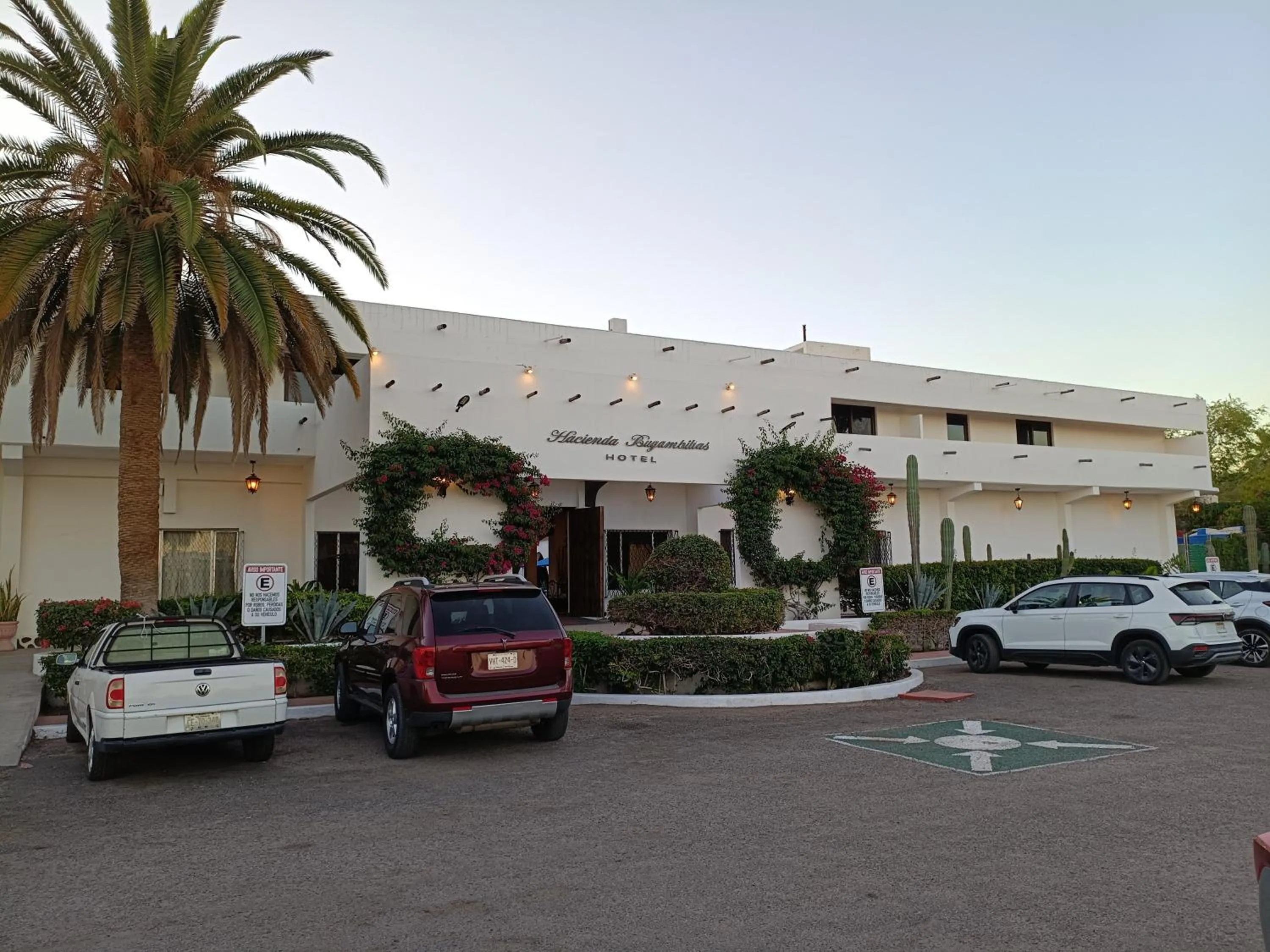 Property building in Hotel Hacienda Bugambilias La Paz