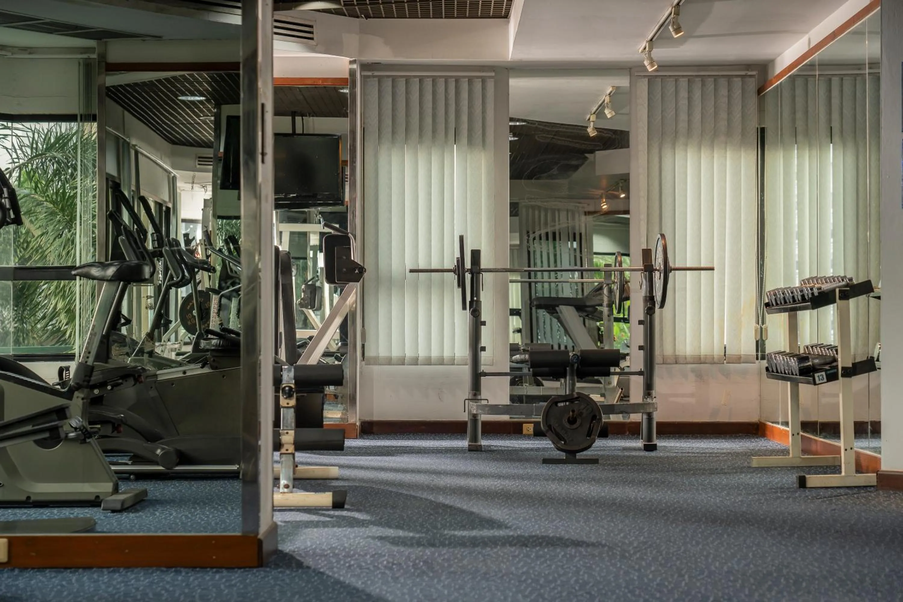 Fitness centre/facilities in Grand Diamond Suites Hotel