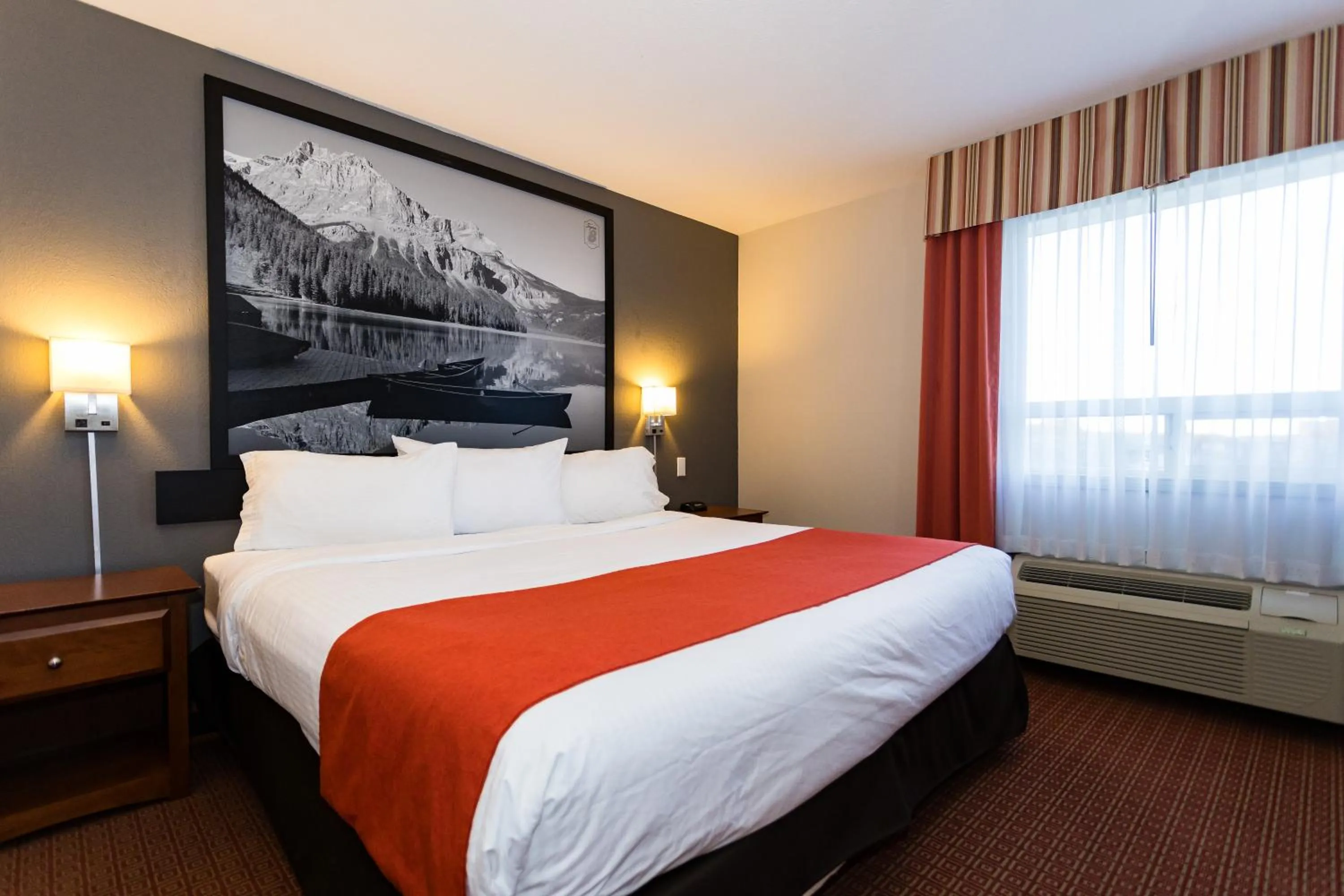 Bed in Super 8 by Wyndham Drayton Valley