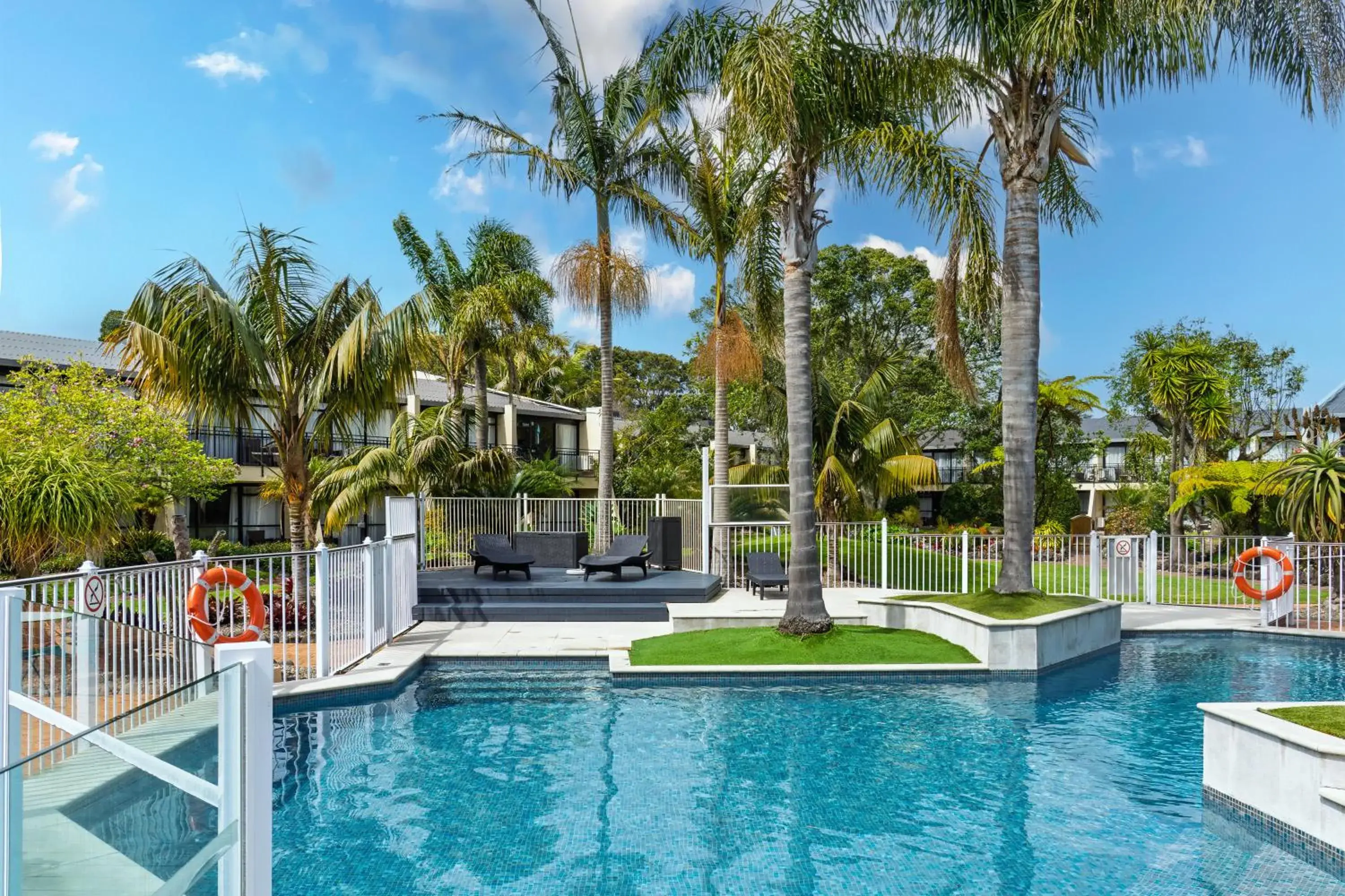 Property building in Holiday Inn Auckland Airport by IHG Property building in Holiday Inn Auckland Airport by IHG