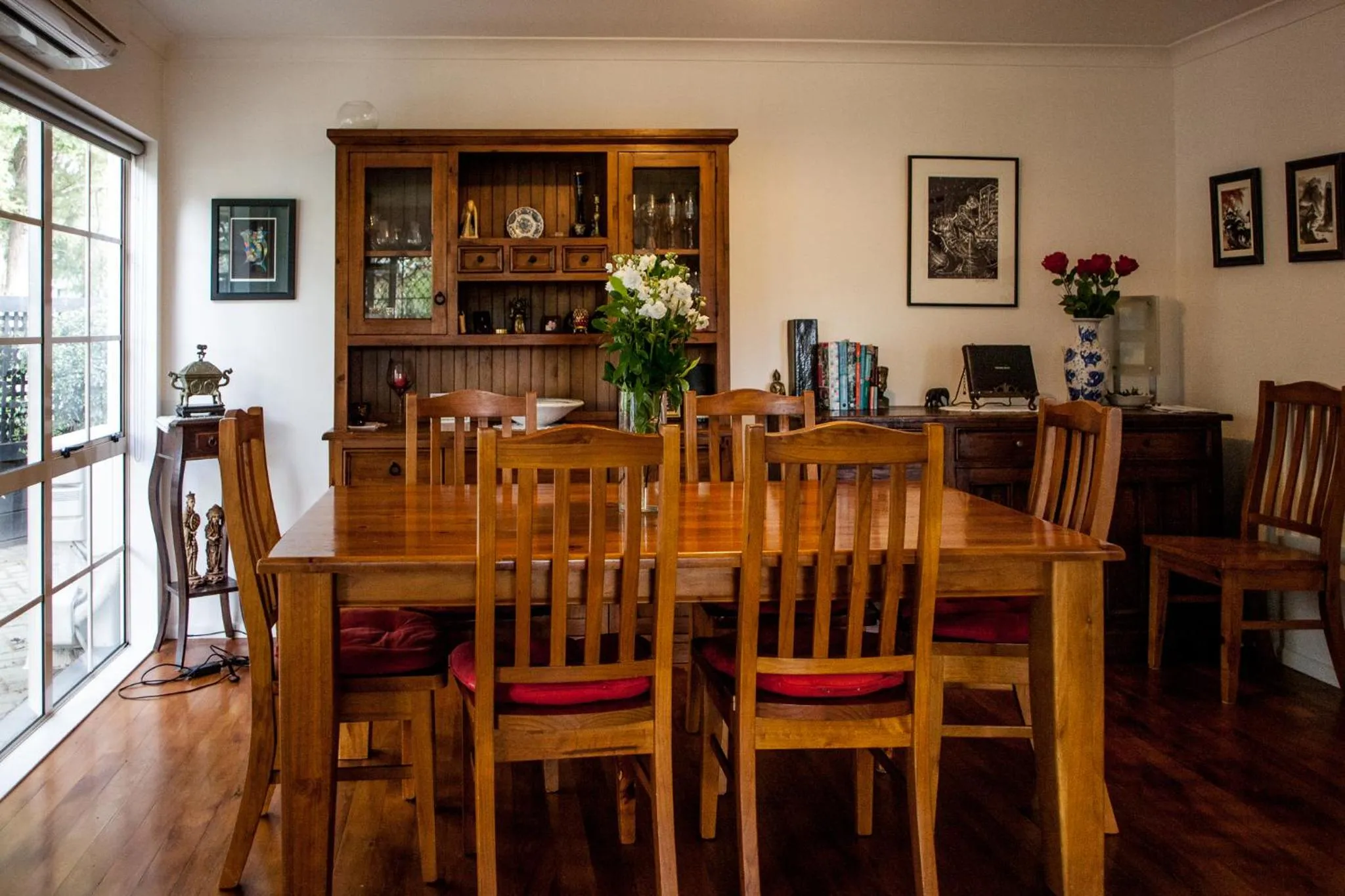 Dining area in The Loft Bed and Breakfast