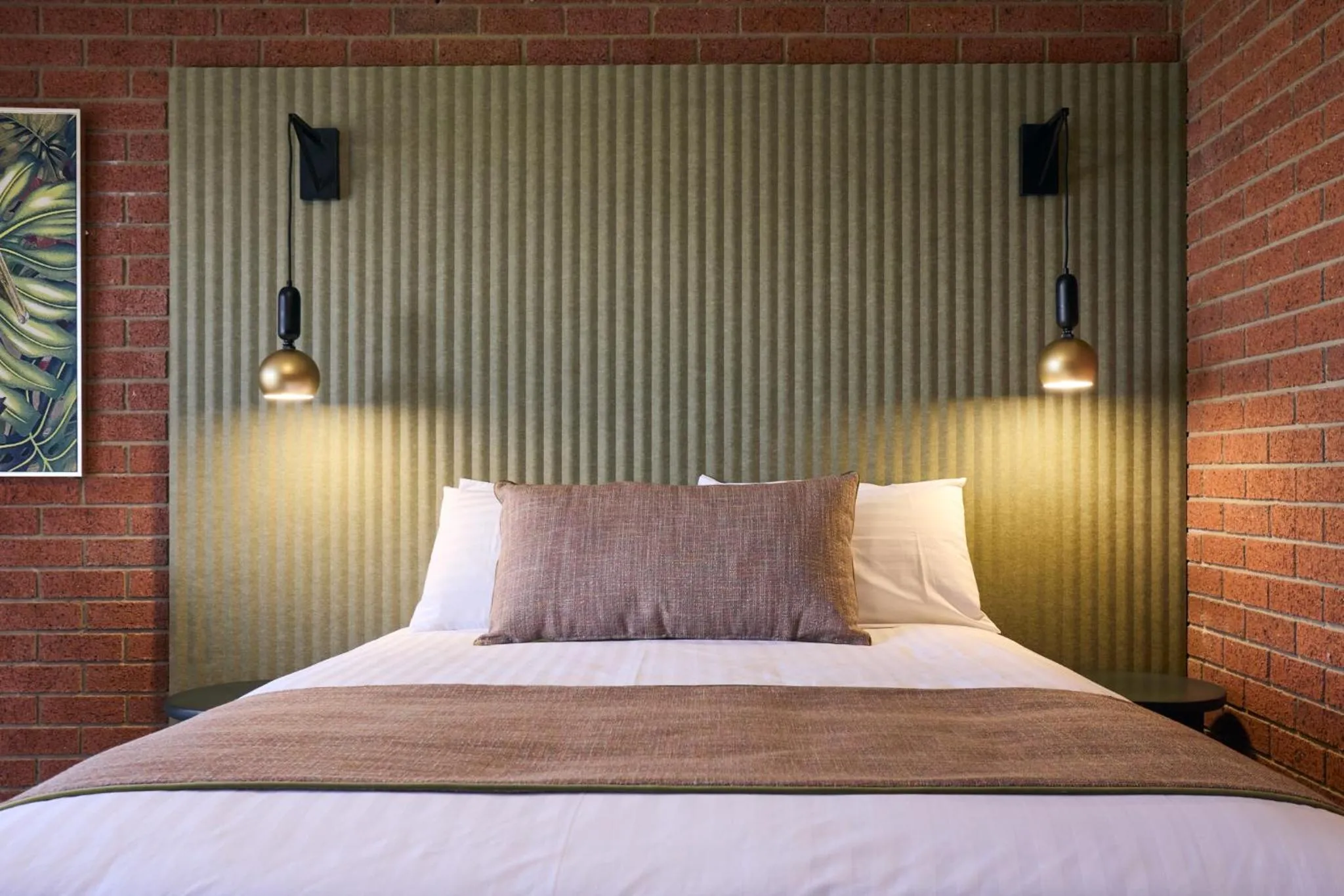 Bed in The Waterloo Hotel