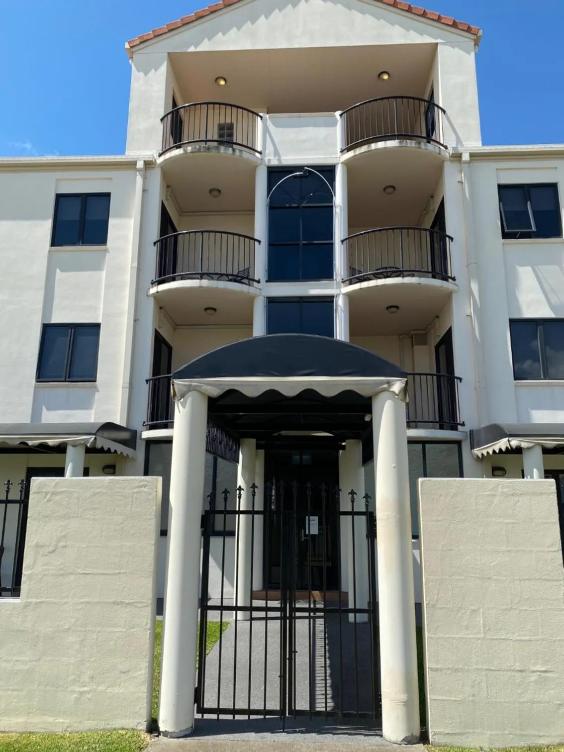 Property building in Cityville Apartments & Motel