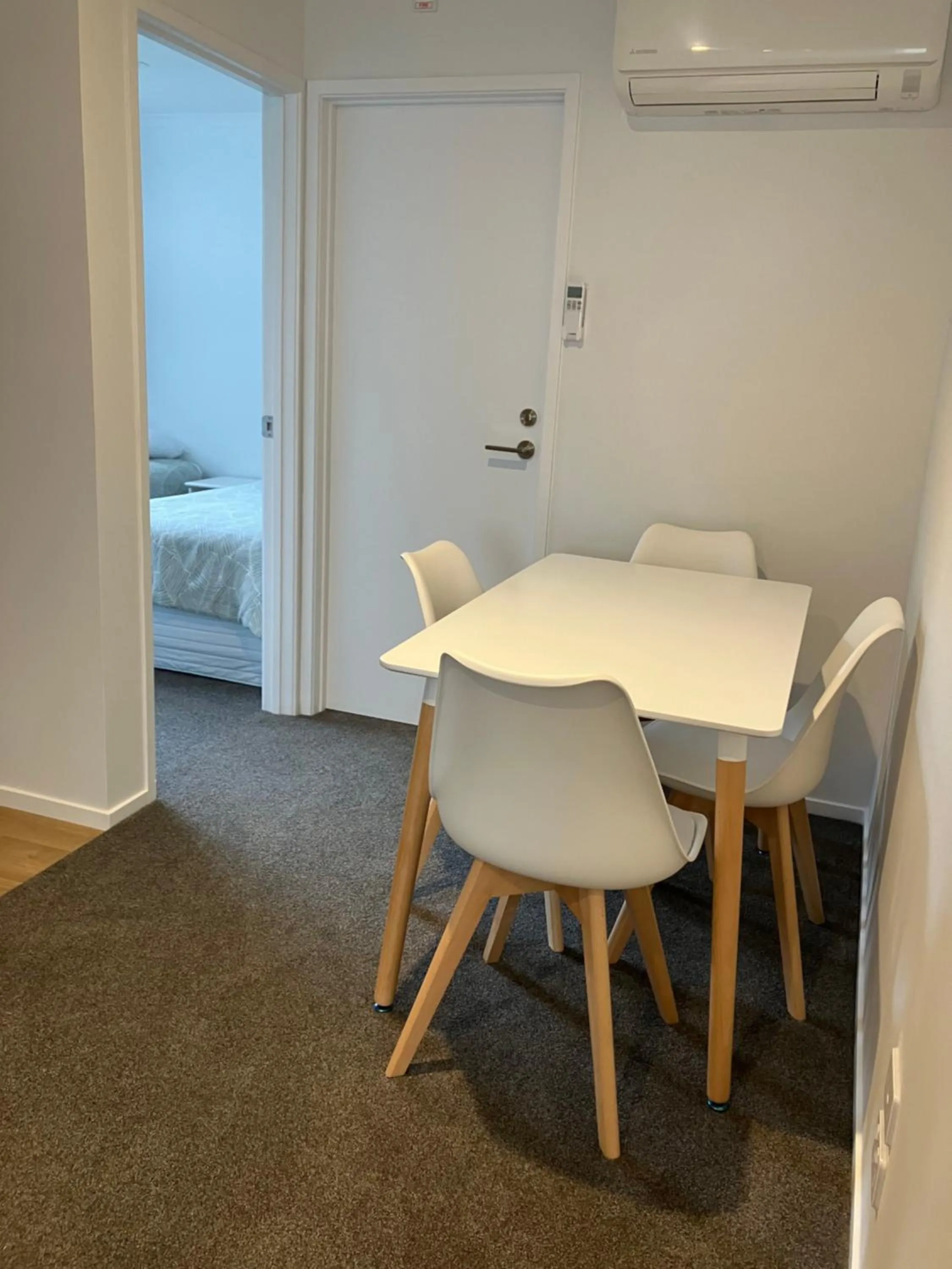 Dining area in Tripinn Airconditioned Motels & Affordable Accommodation