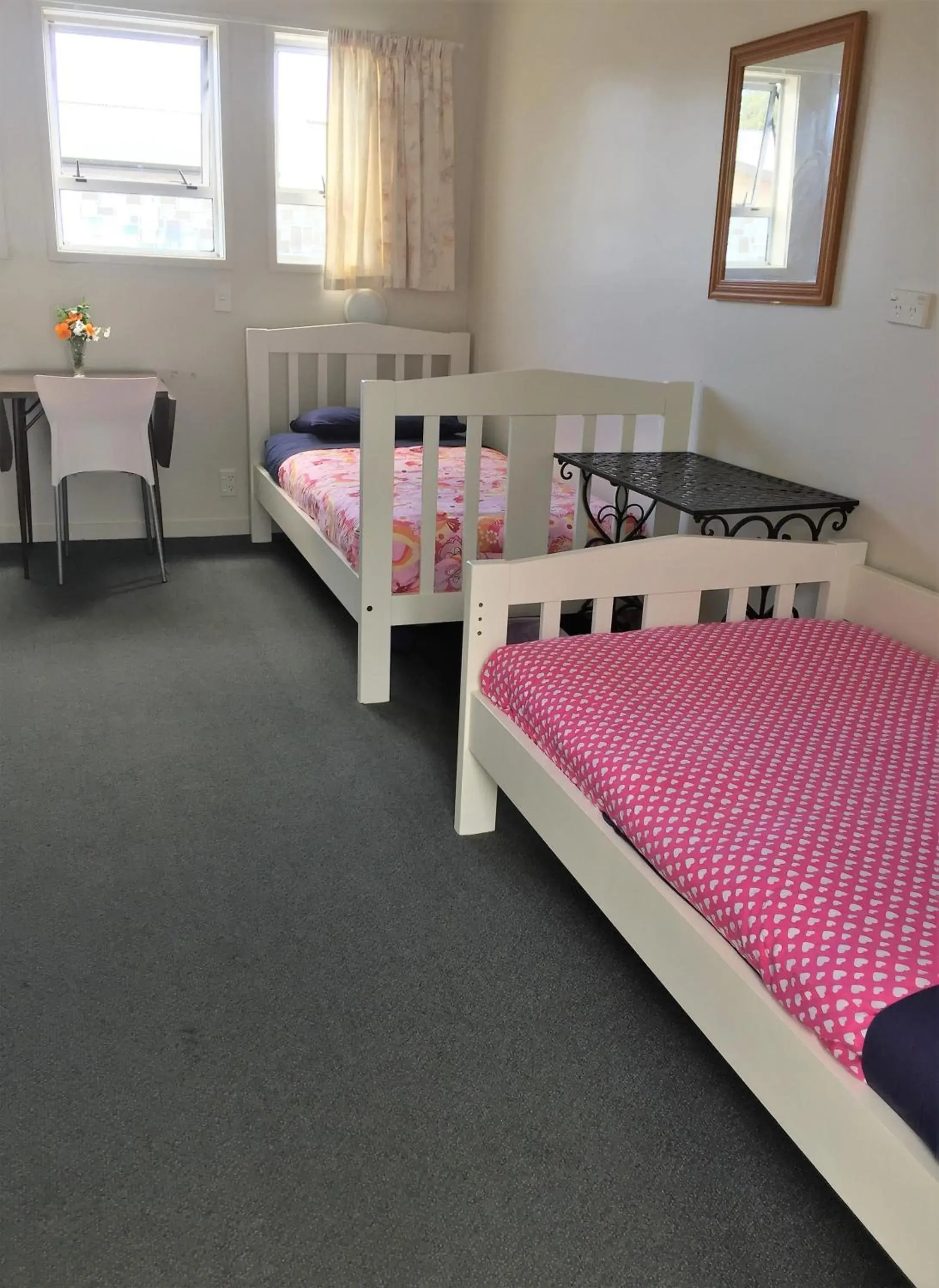 Bed in a 4-Bed Female Dormitory Room in Tripinn Motel & Share Accommodation Bed in a 4-Bed Female Dormitory Room in Tripinn Motel & Share Accommodation