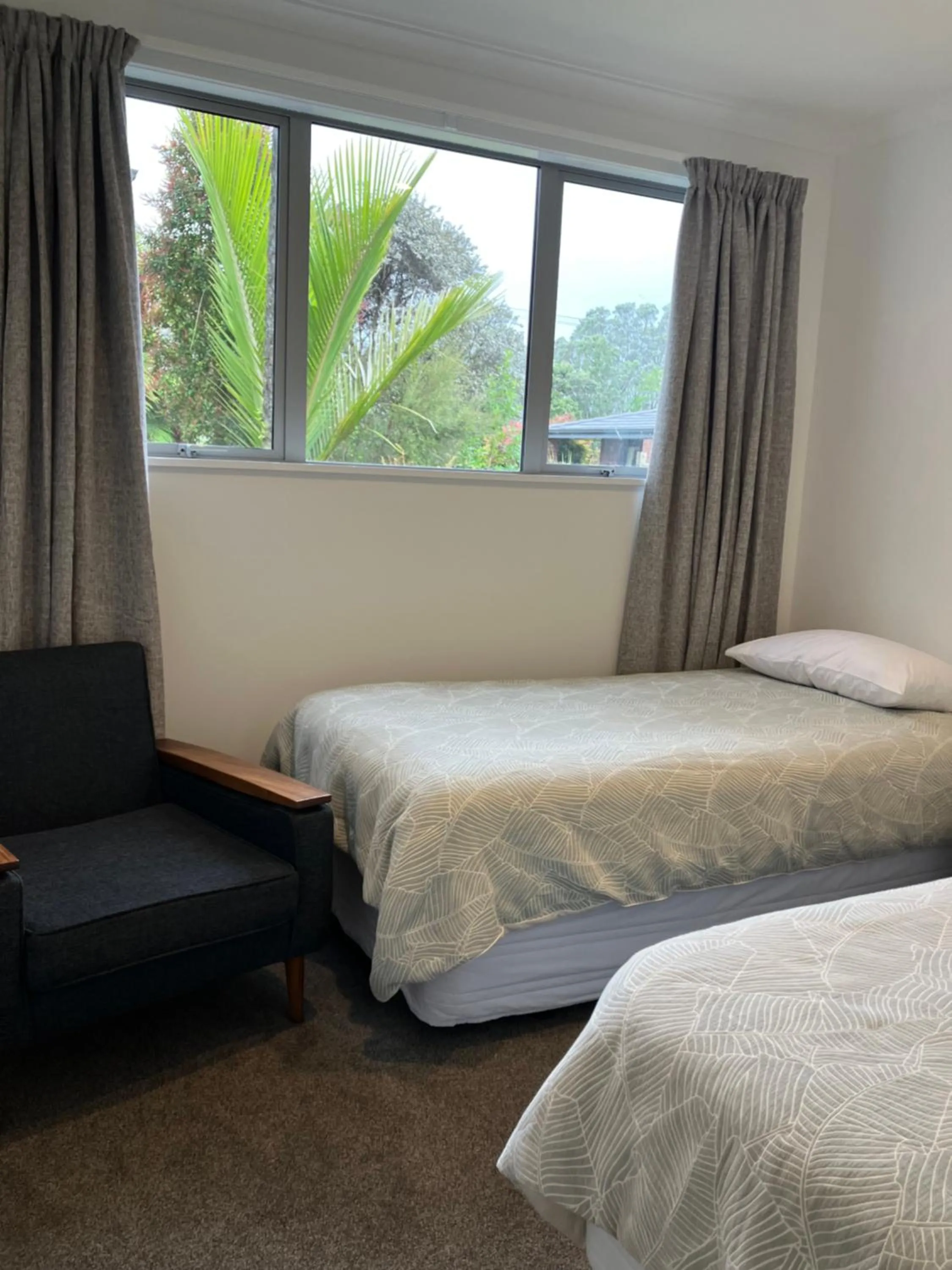 Bedroom, Bed in Tripinn Airconditioned Motels & Affordable Accommodation