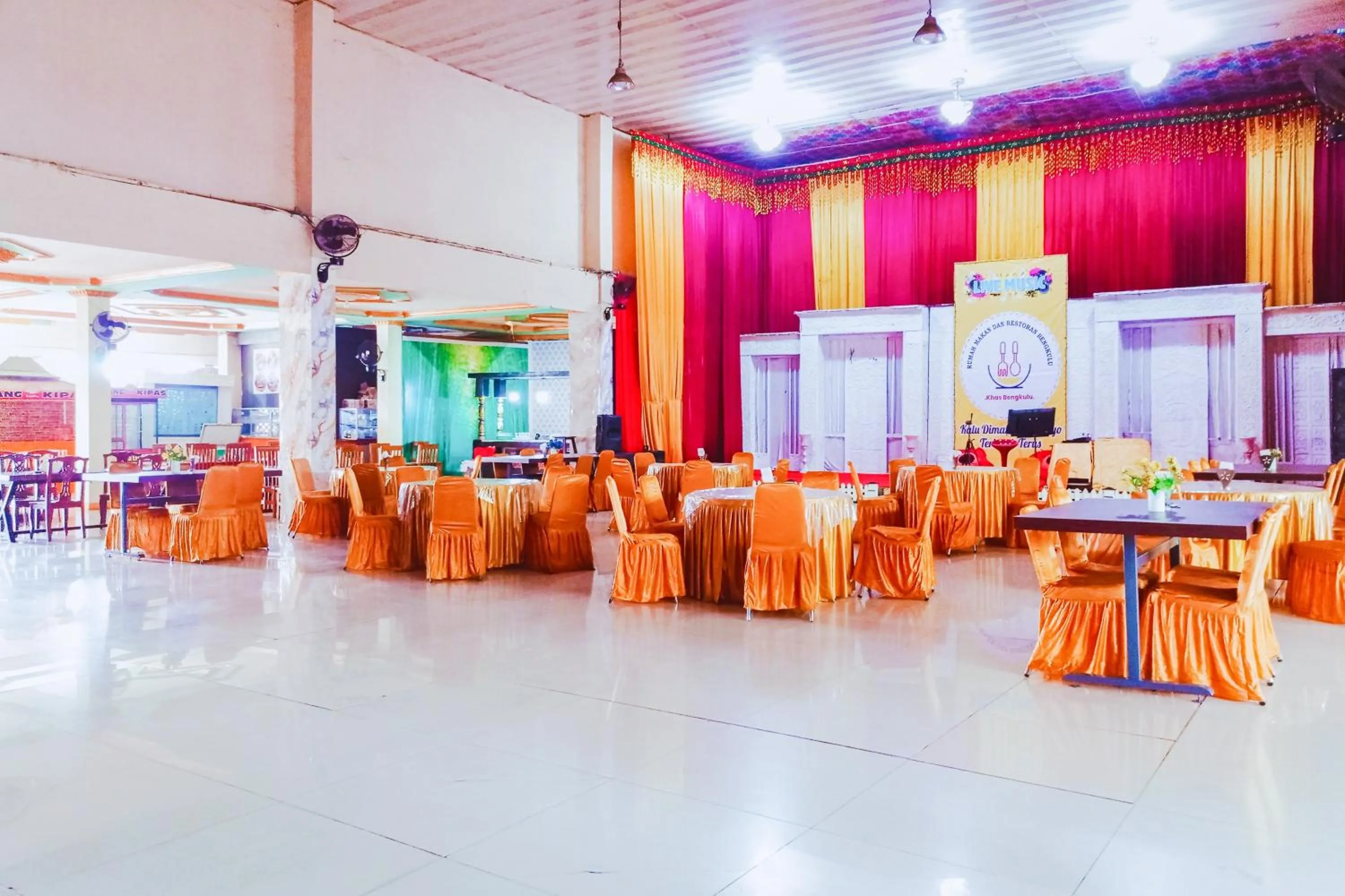 Meeting/conference room in Urbanview at Wedika Hotel Bengkulu