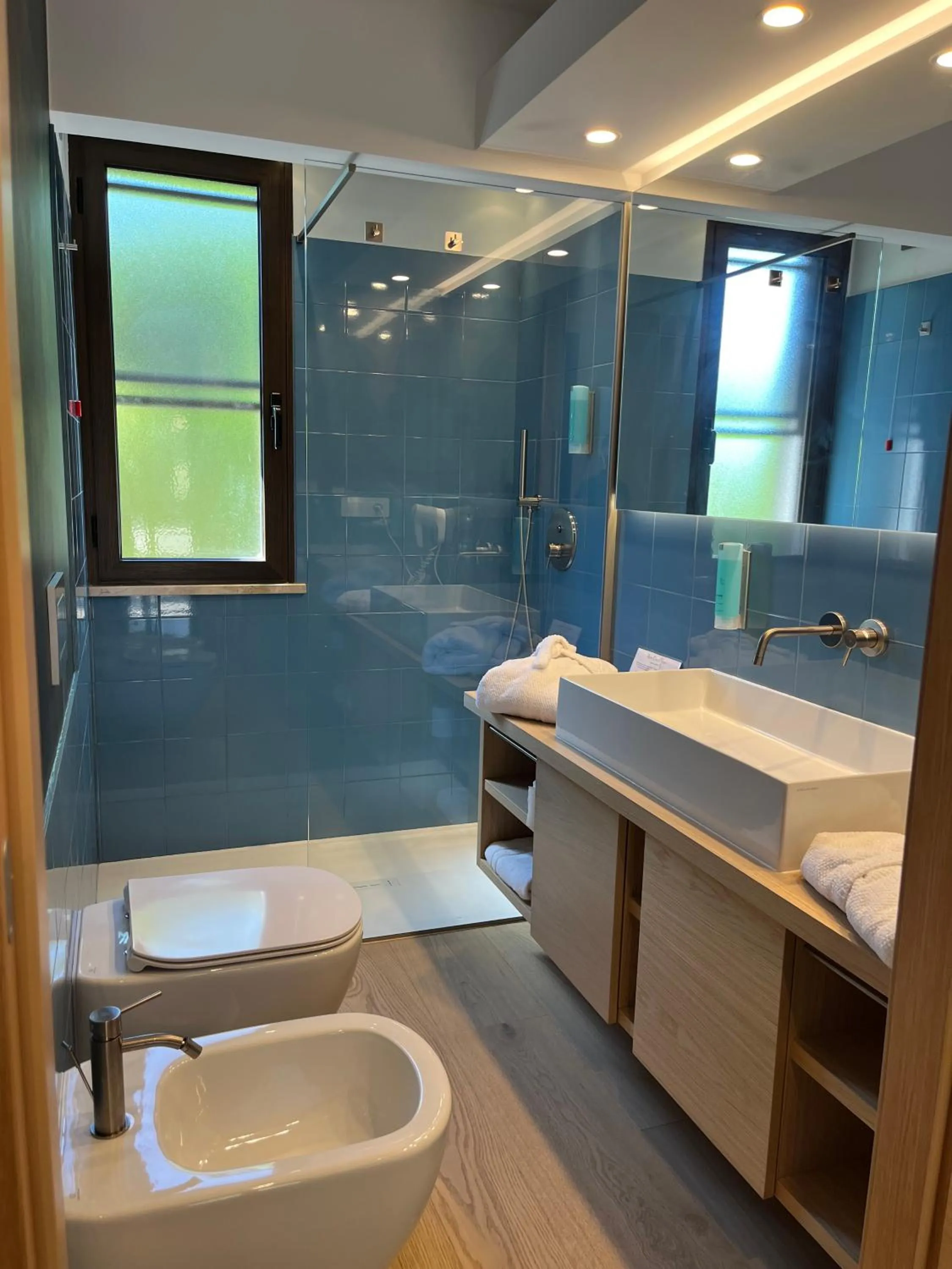 Bathroom in Albergo Residenziale Menhirs