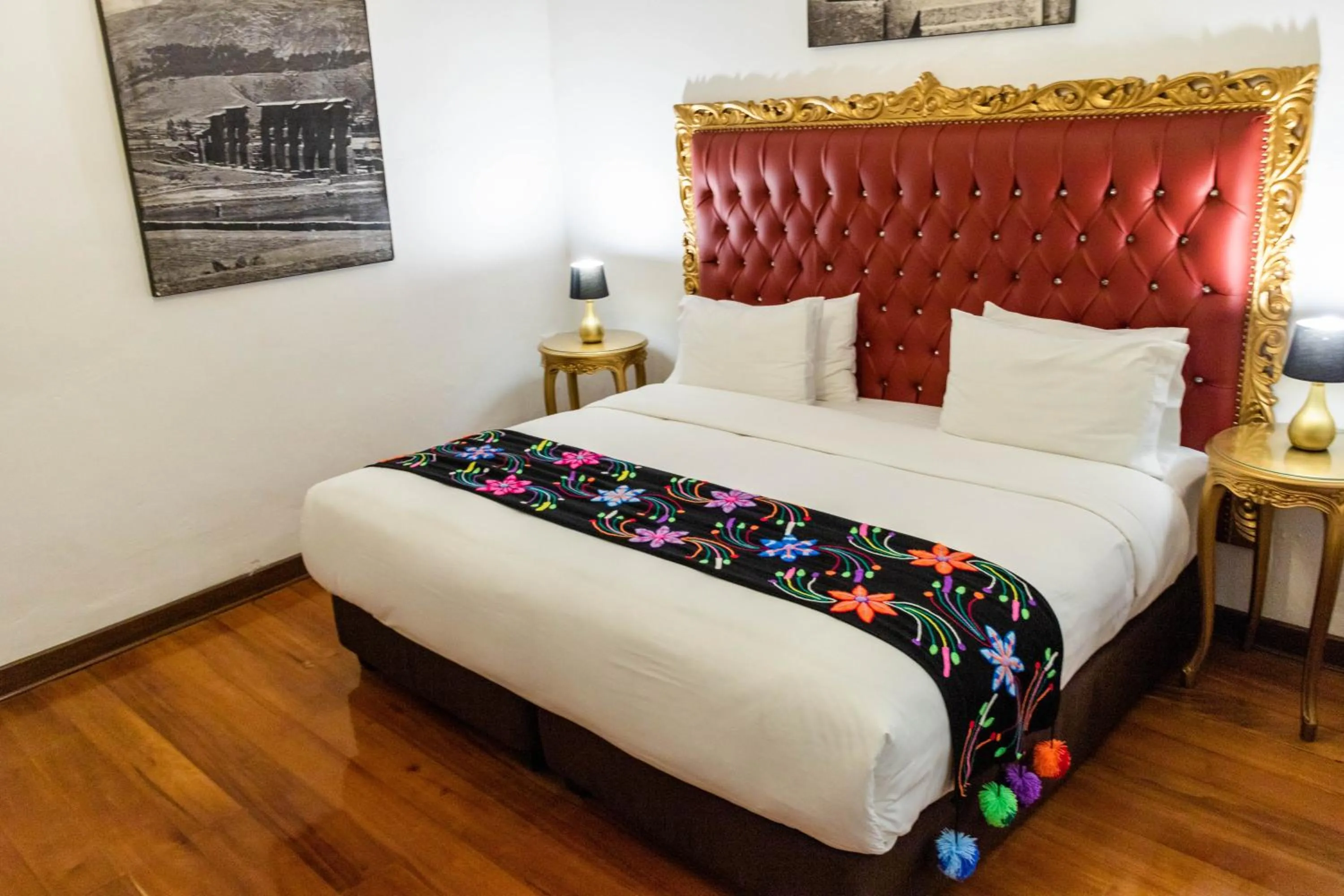 Photo of the whole room, Bed in Auka Boutique San Blas