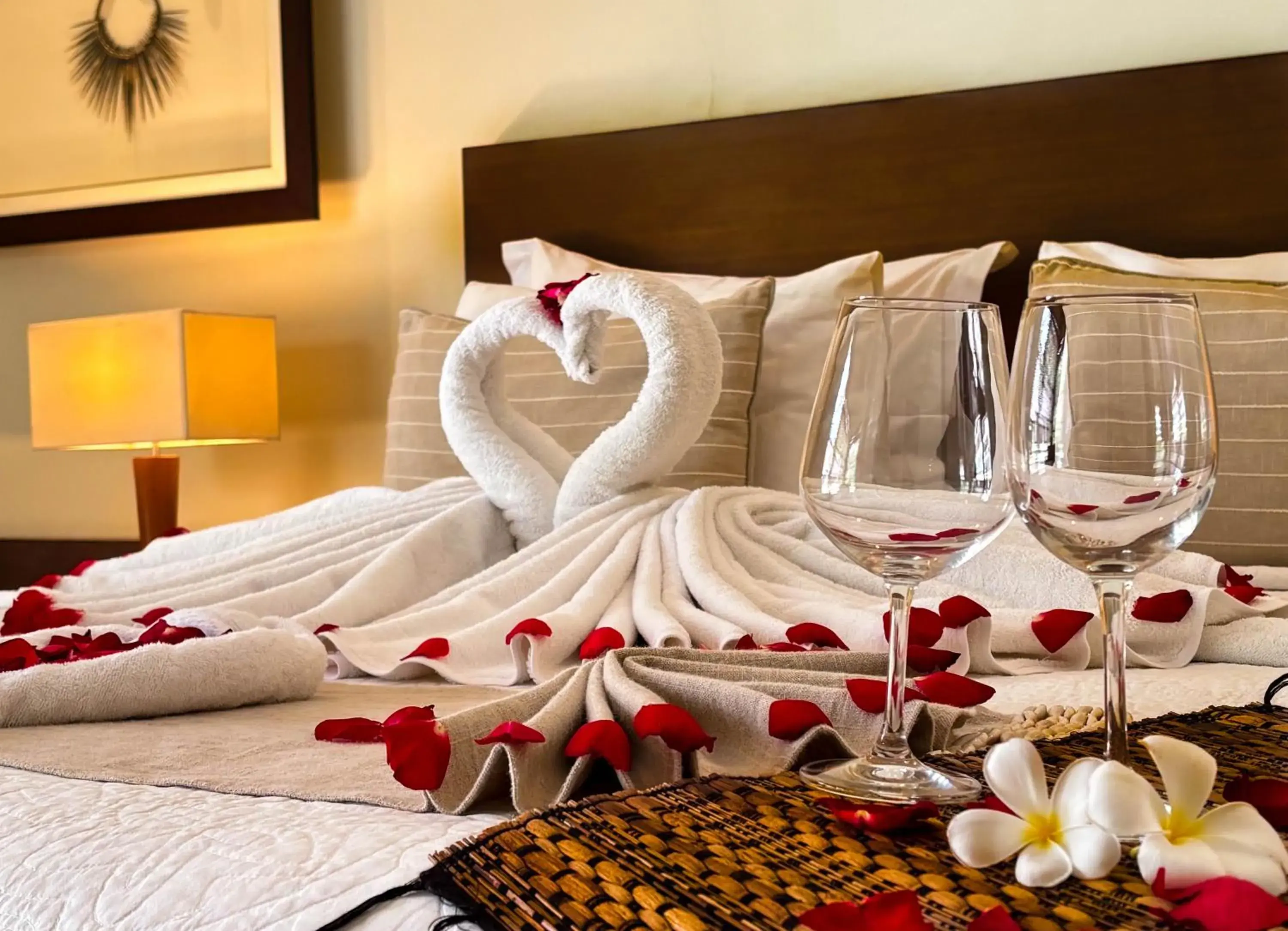 Decorative detail, Bed in Nyaman Villas Seminyak Decorative detail, Bed in Nyaman Villas Seminyak