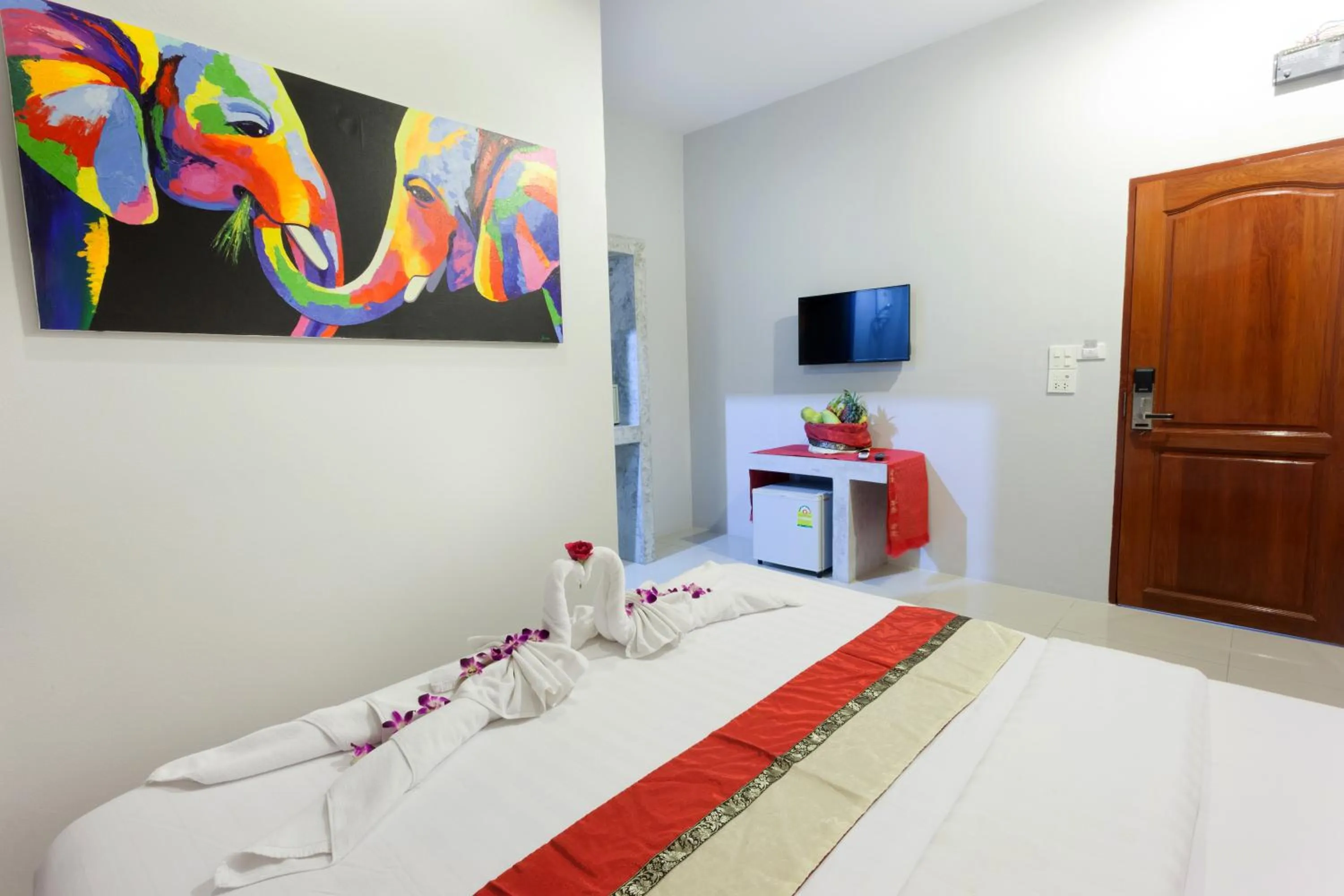 Photo of the whole room, Bed in Freedom Hotel