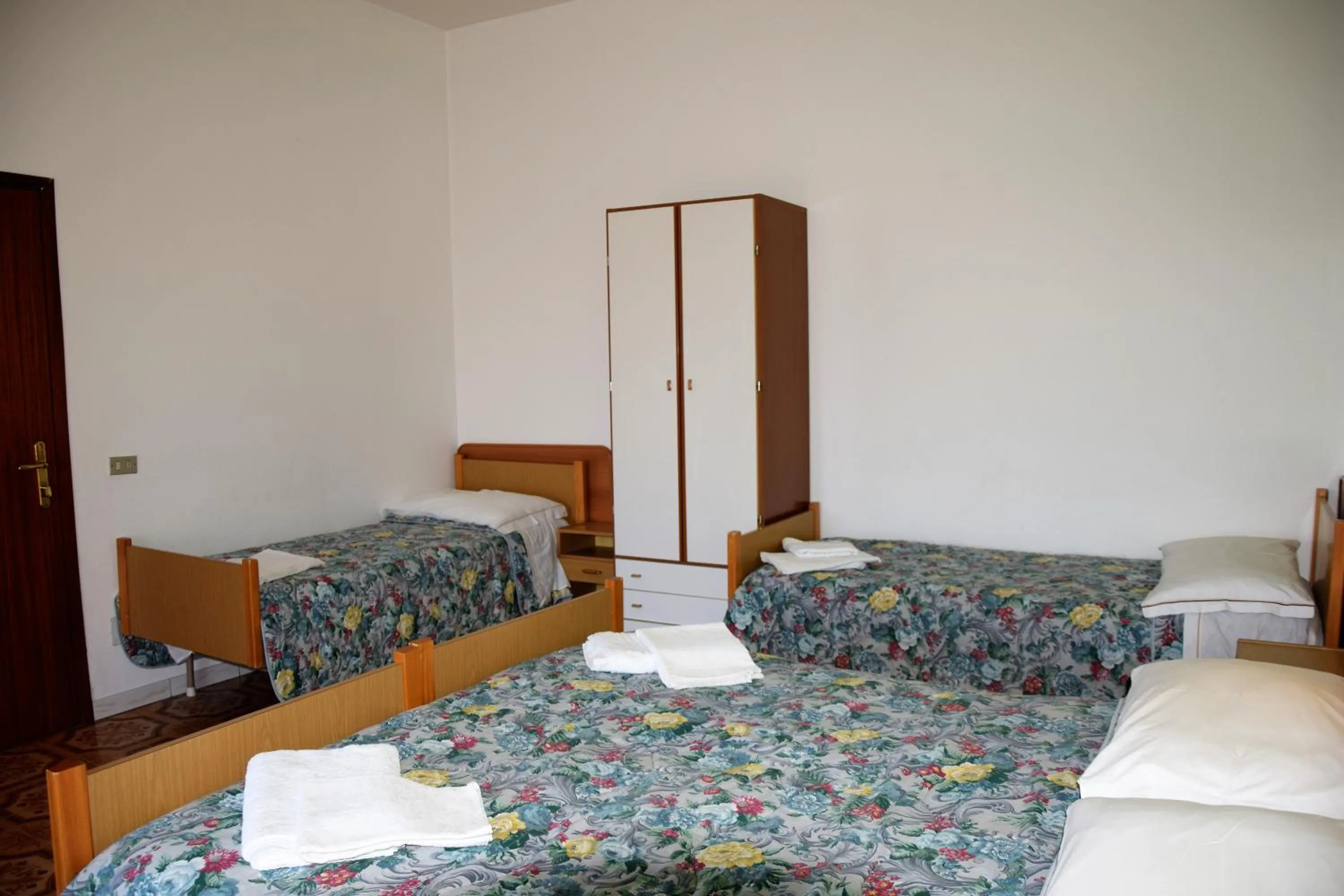 Bed in Hotel Ristorante Da Marco