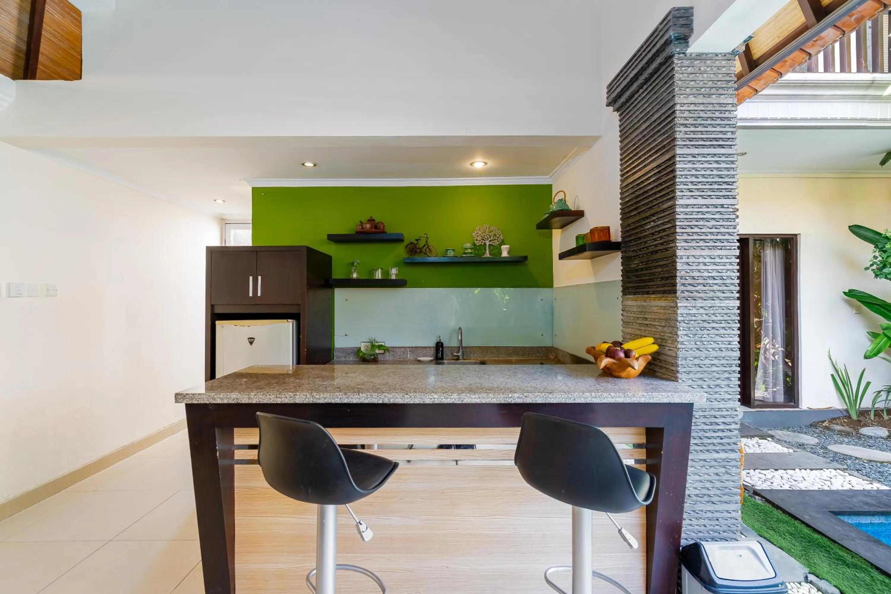 Kitchen or kitchenette in De' Bharata Bali Villas