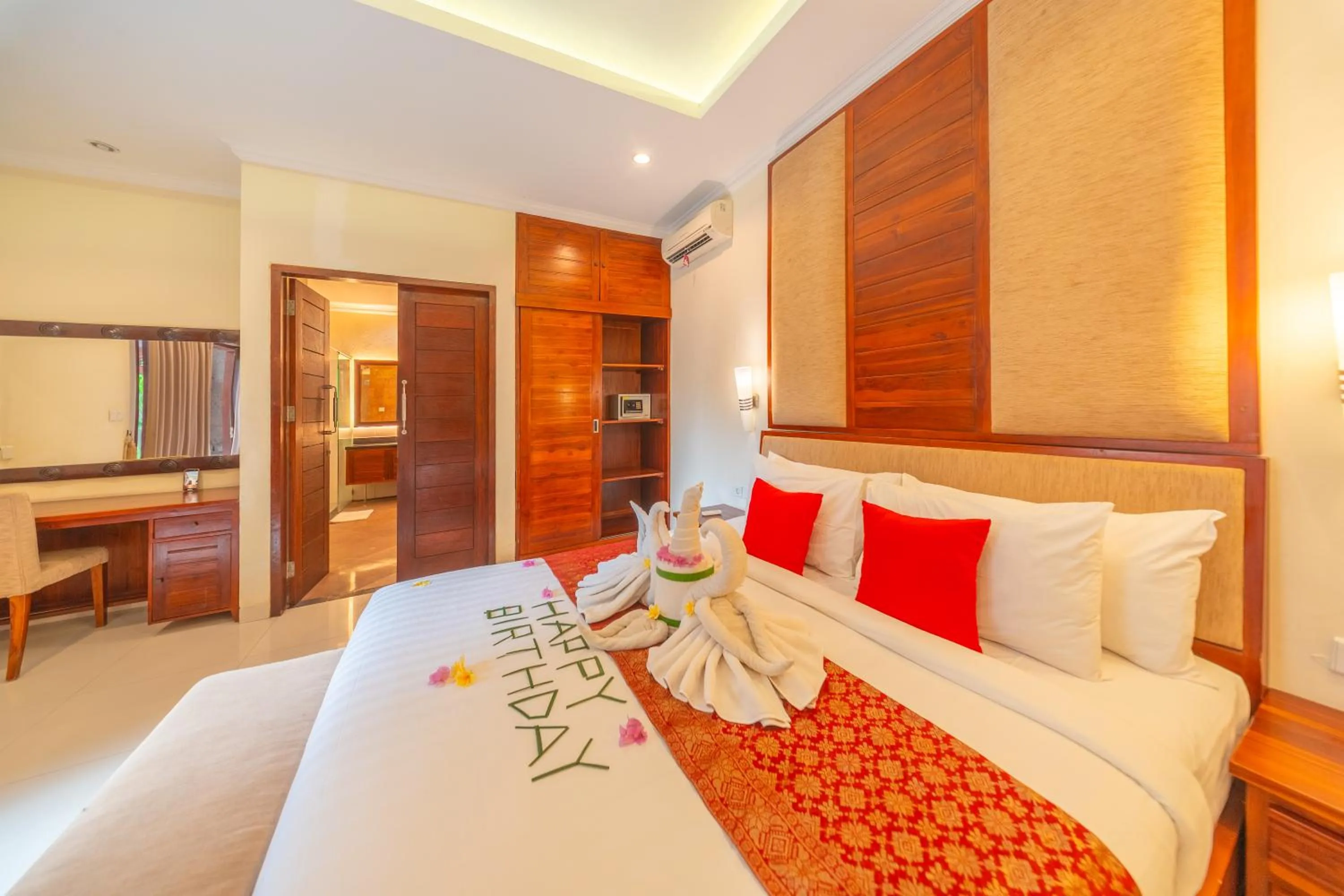 Bed in De' Bharata Bali Villas