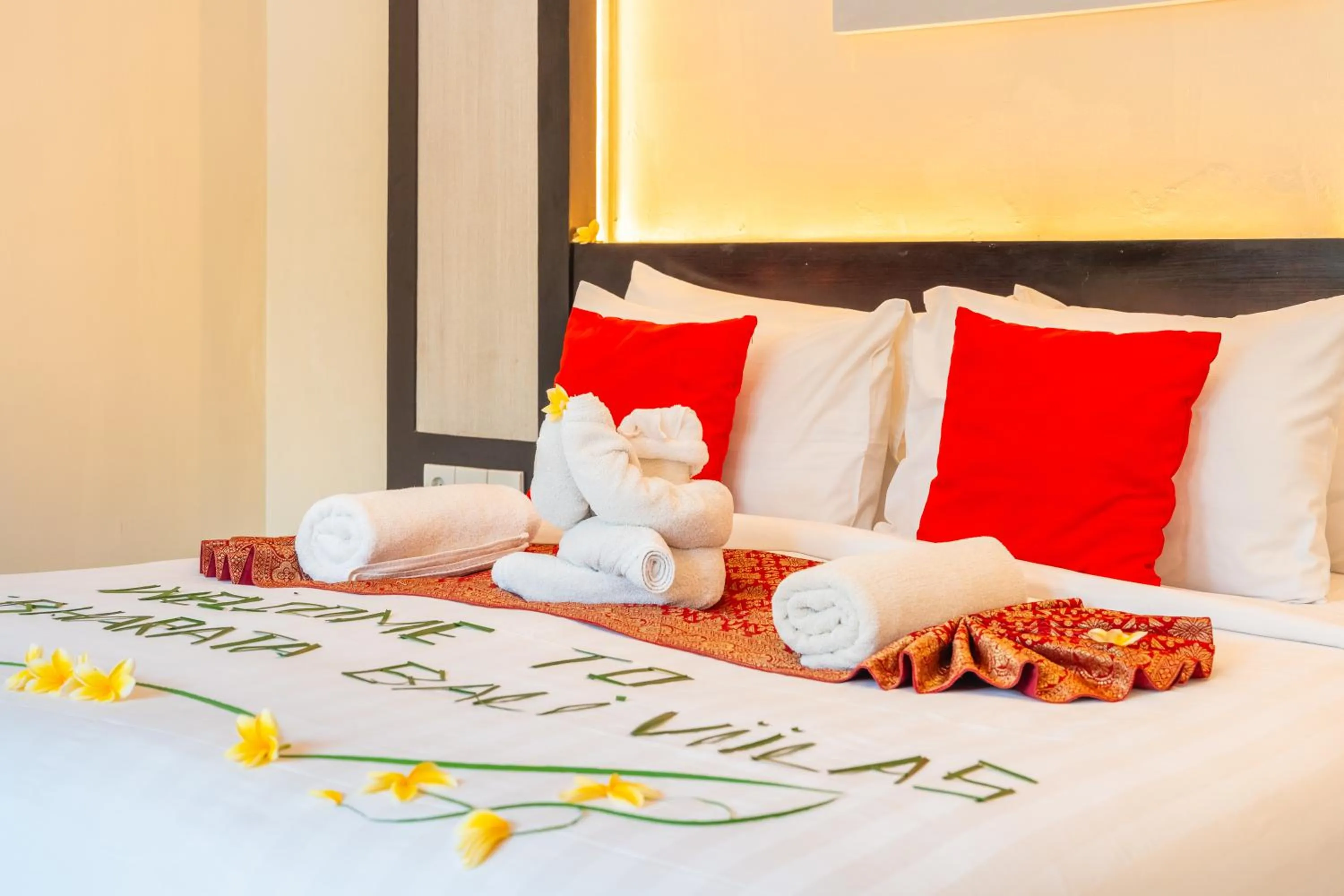 Bed in De' Bharata Bali Villas