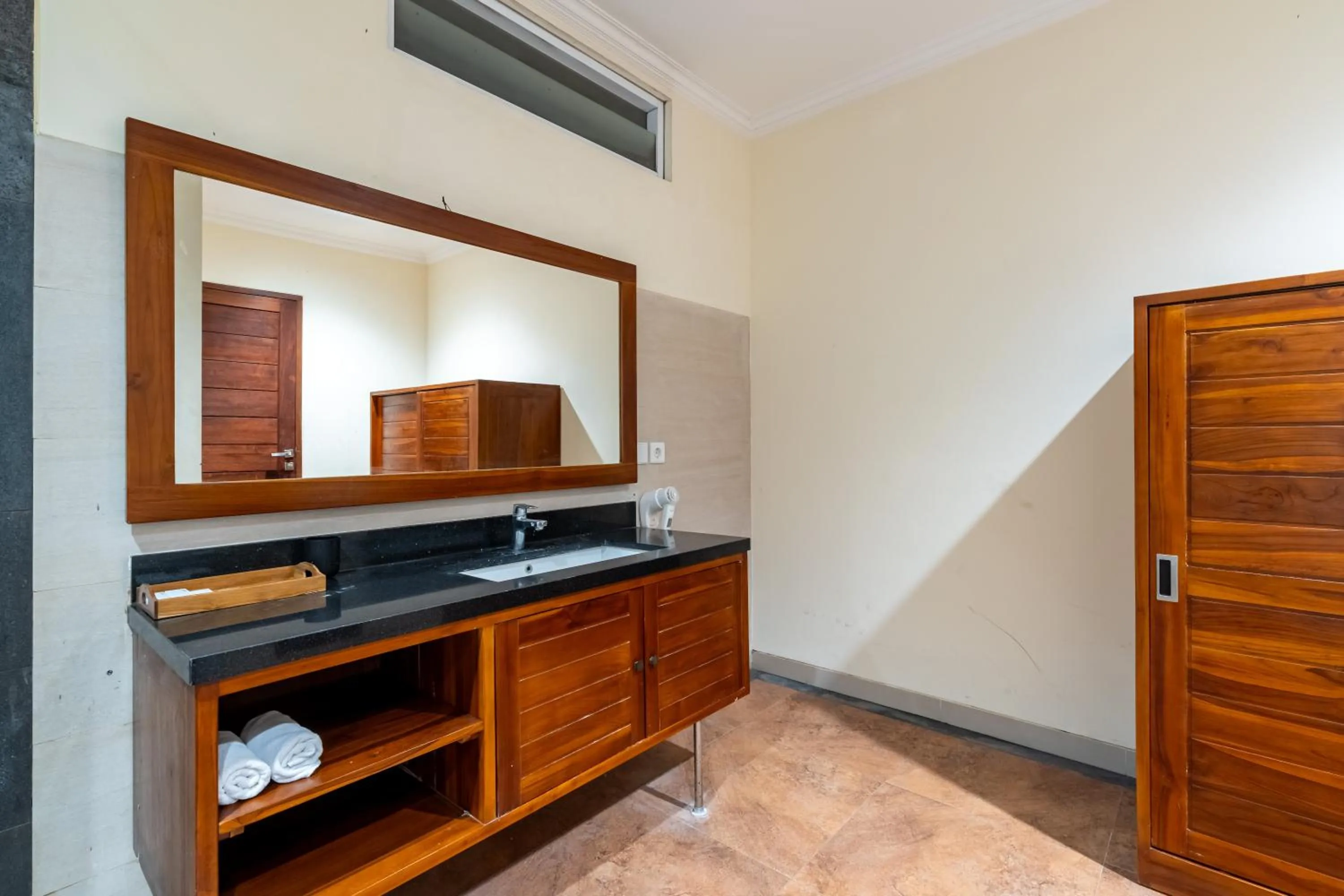 wardrobe in De' Bharata Bali Villas