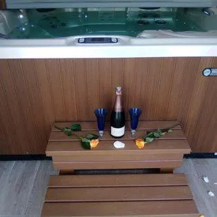 Spa and wellness centre/facilities in LA VILLA DU BEARN