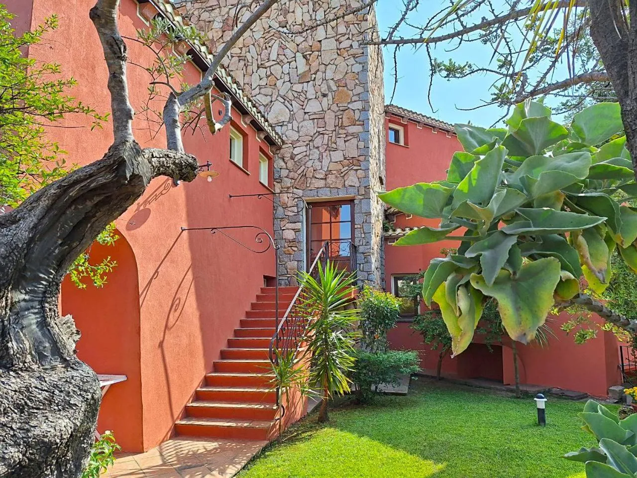 Property building in Hotel Il Vecchio Mulino