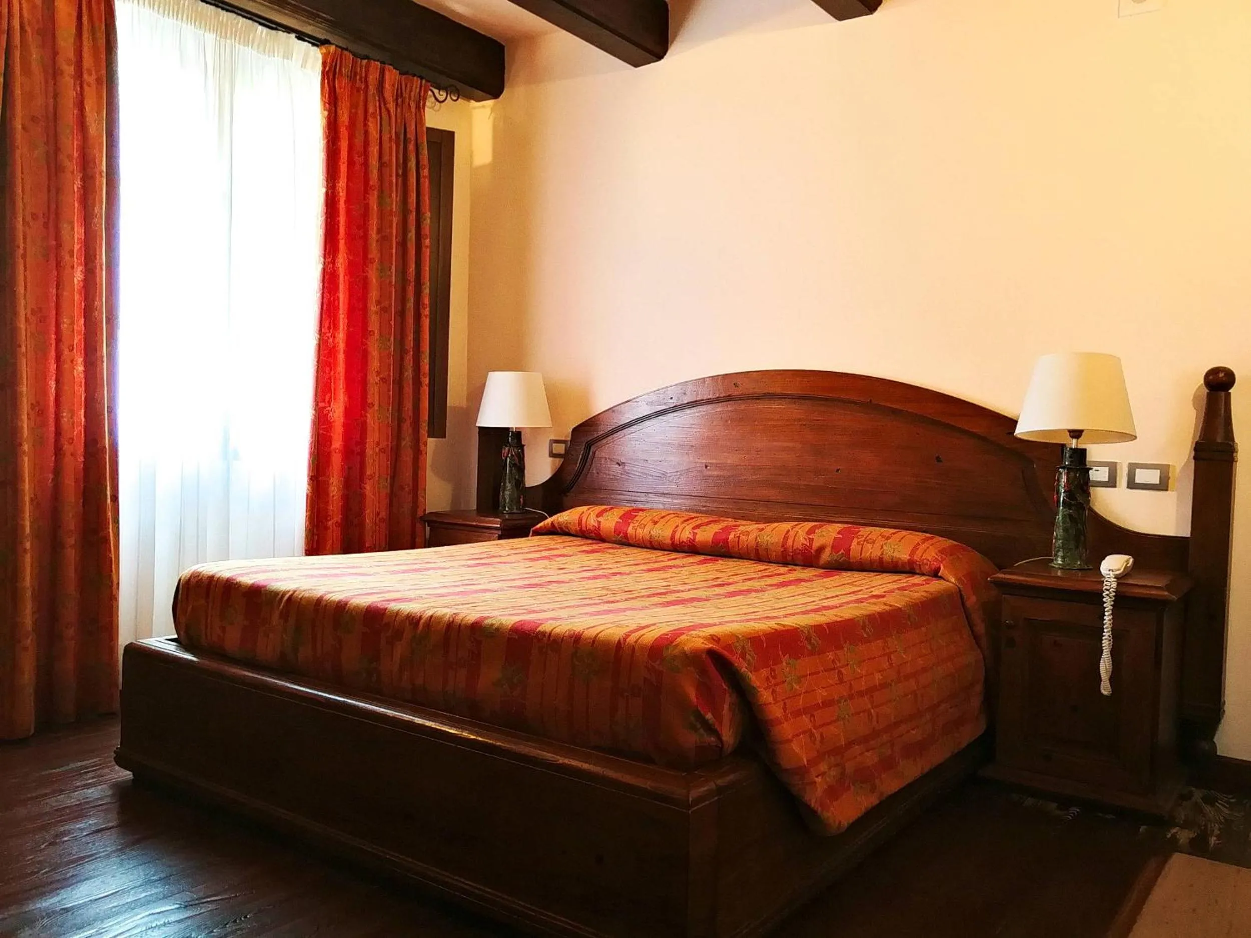 Bed in Hotel Il Vecchio Mulino