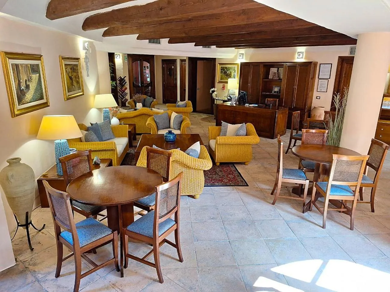 Living room in Hotel Il Vecchio Mulino