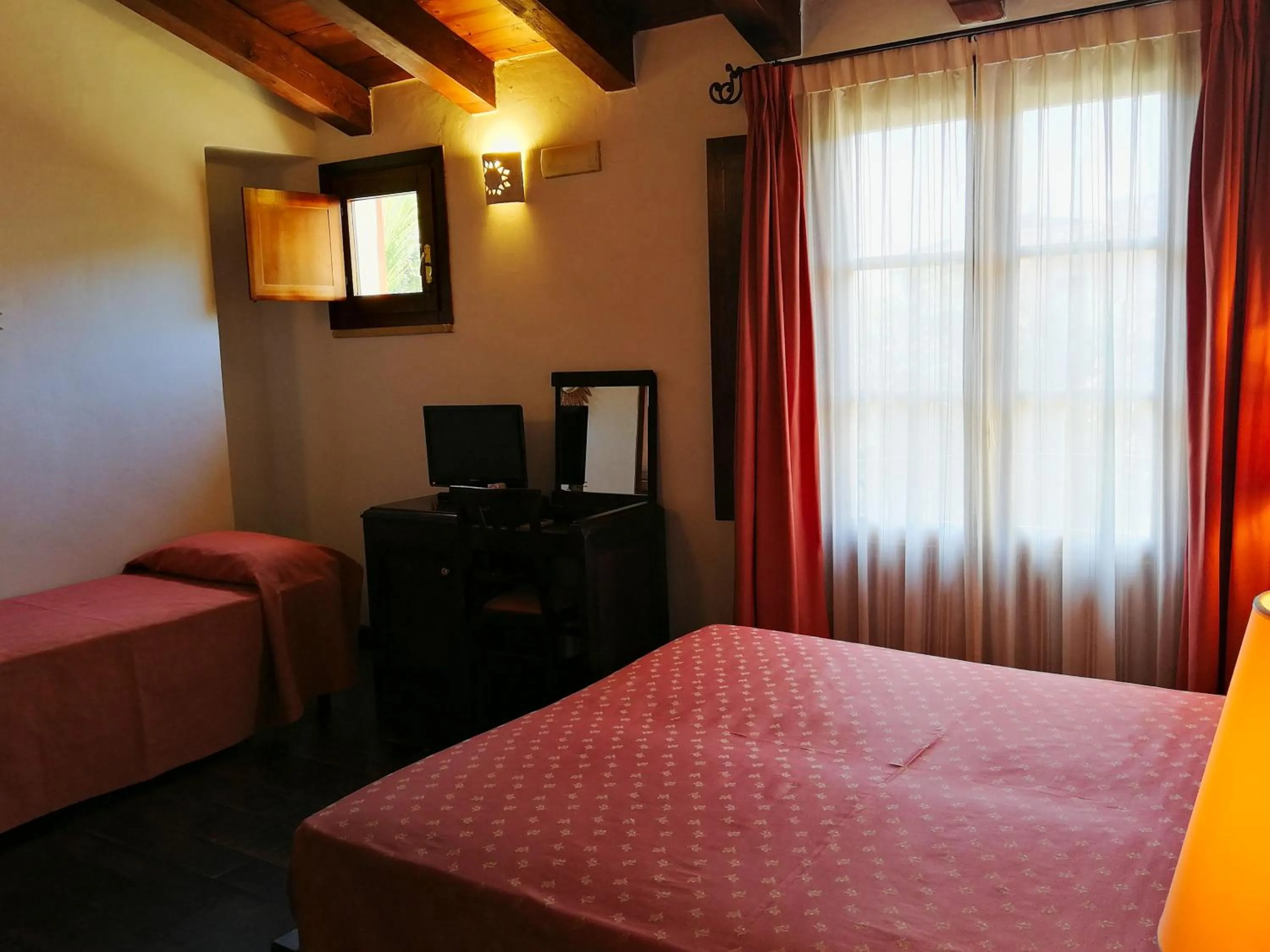 Bed in Hotel Il Vecchio Mulino