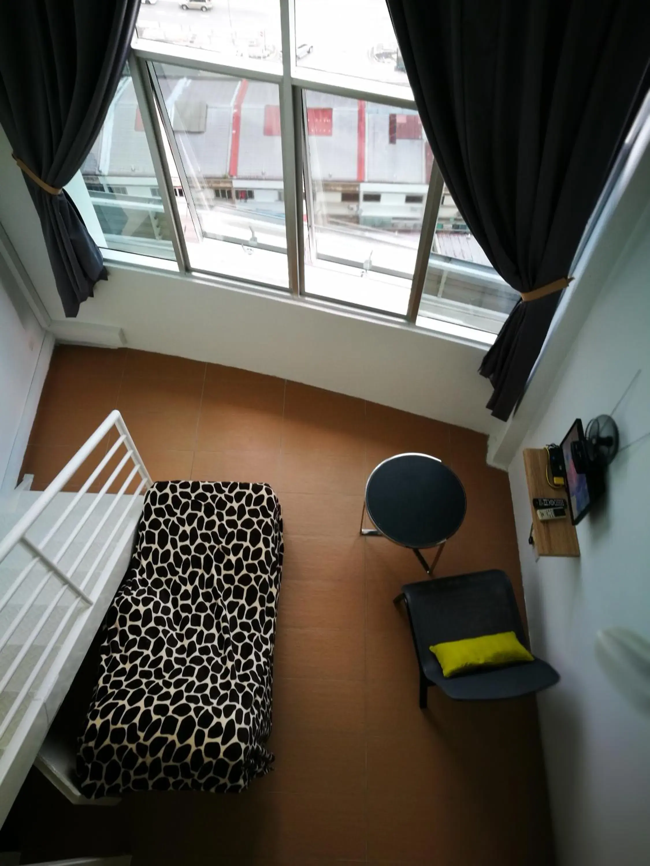 Bed in Comfort Zone @ The CEO Loft by Joal Bed in Comfort Zone @ The CEO Loft by Joal